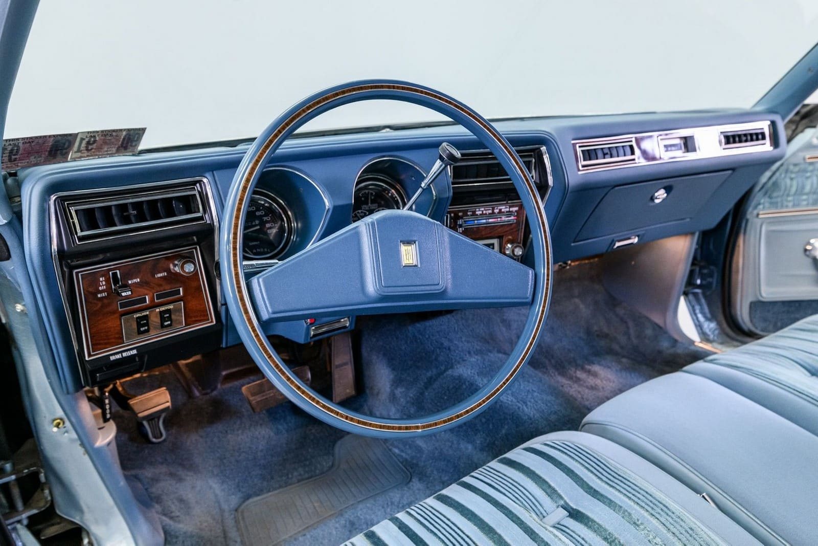 OLDSMOBILE CUTLASS SUPREME BROUGHAM, foto 14
