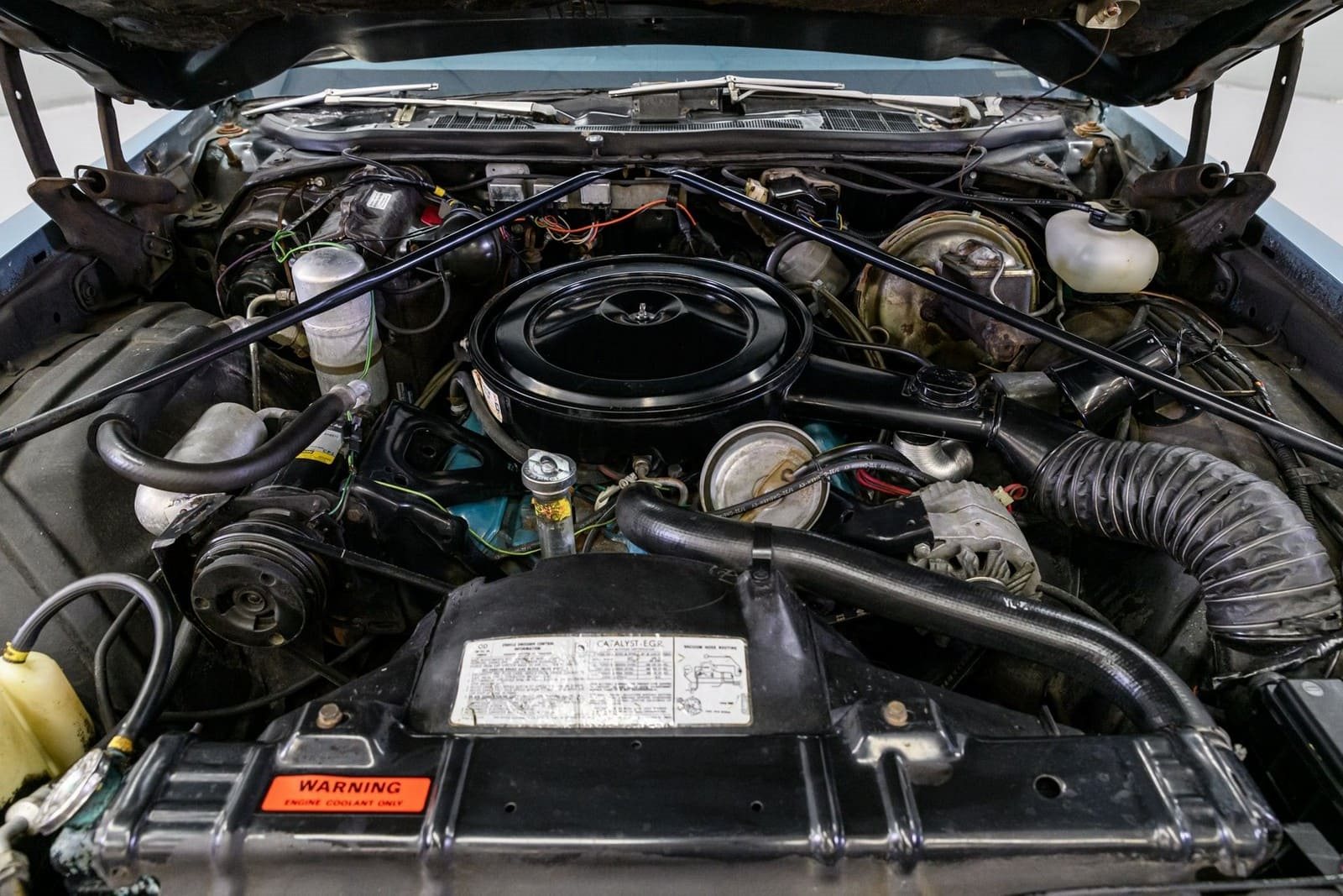 OLDSMOBILE CUTLASS SUPREME BROUGHAM, foto 26