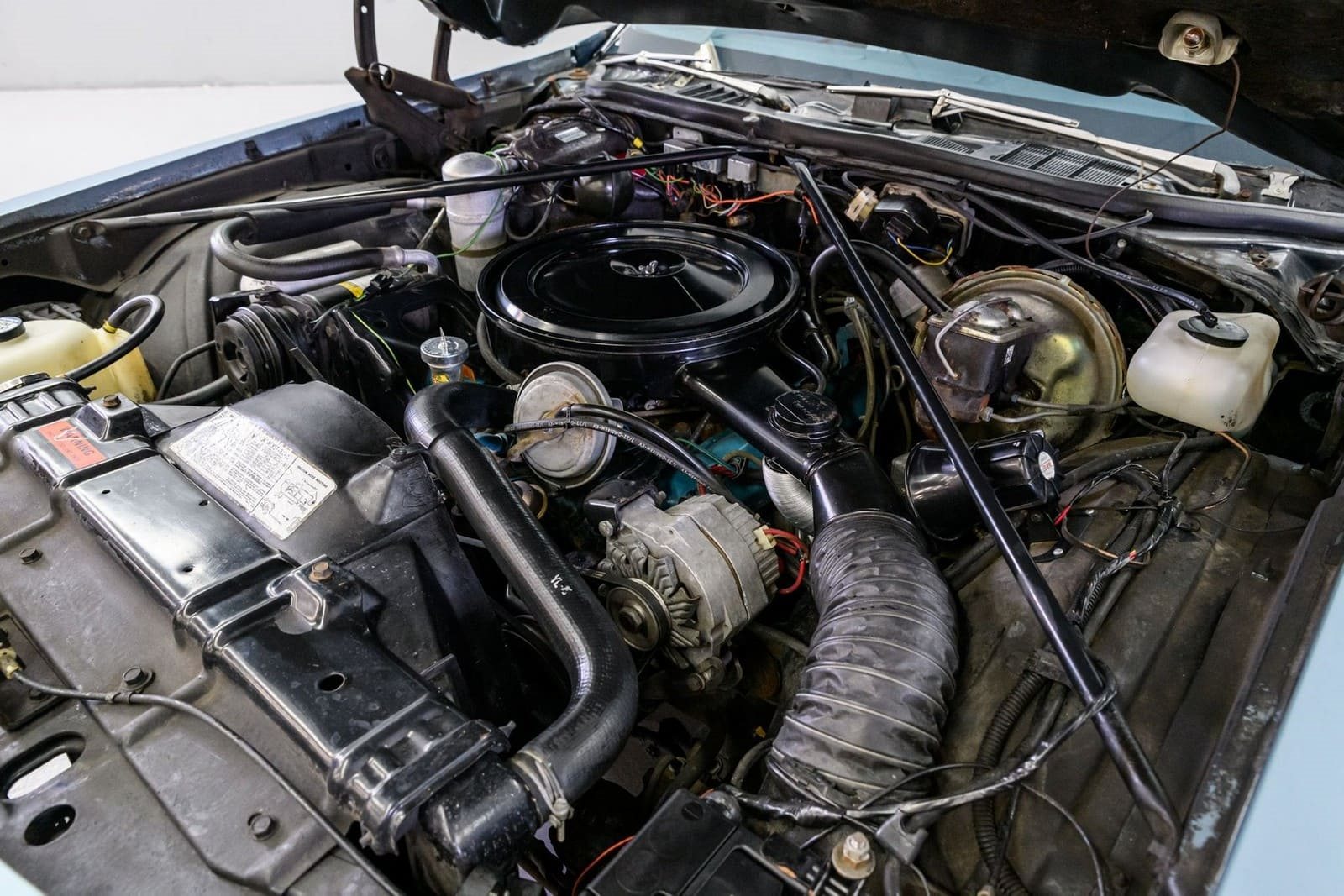 OLDSMOBILE CUTLASS SUPREME BROUGHAM, foto 27