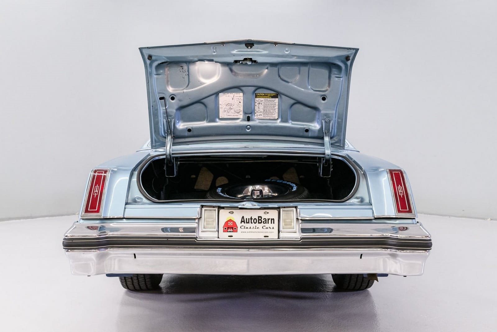 OLDSMOBILE CUTLASS SUPREME BROUGHAM, foto 32