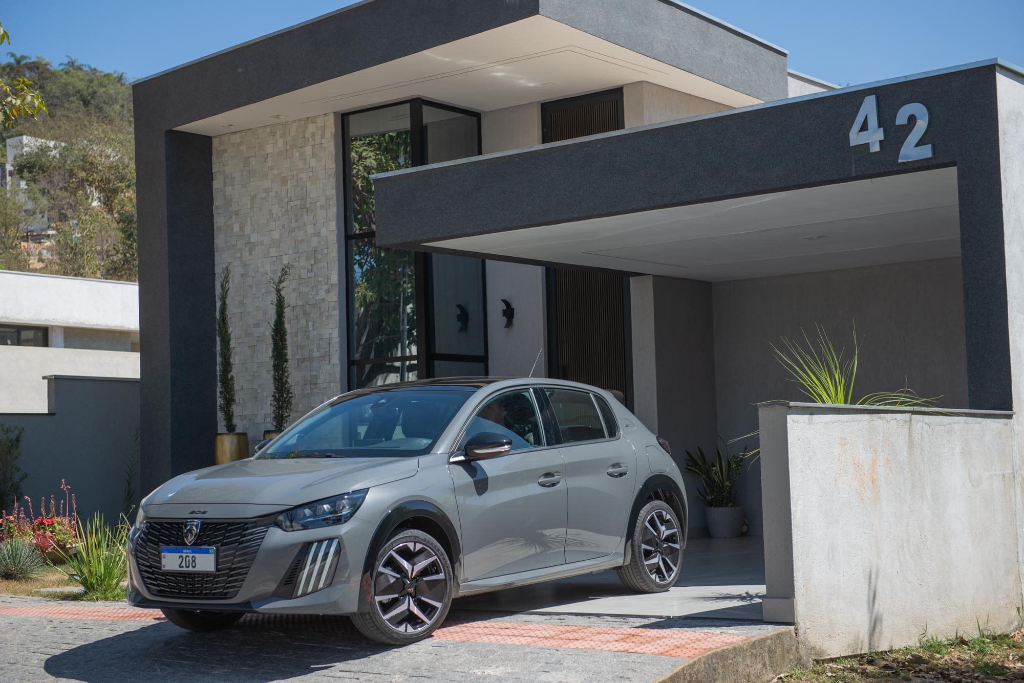 PEUGEOT 208, foto 5
