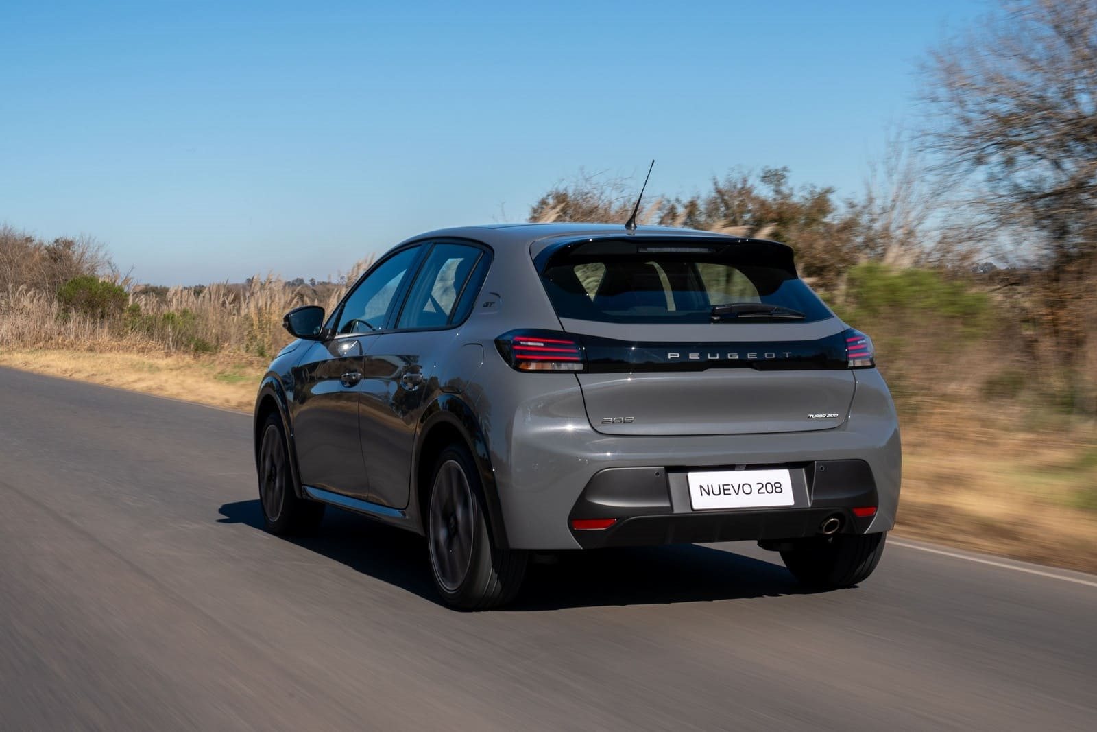 PEUGEOT 208, foto 28