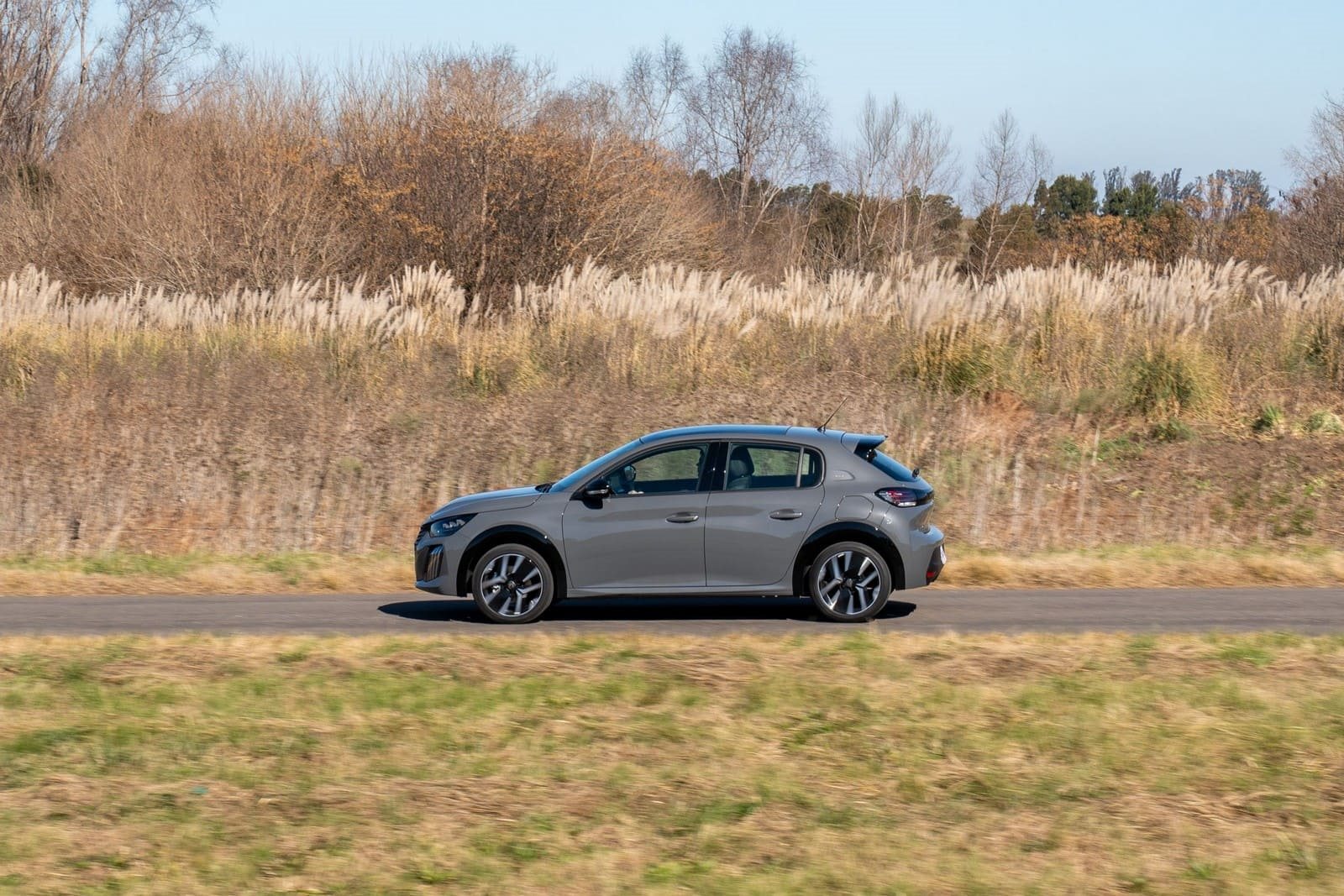 PEUGEOT 208, foto 39