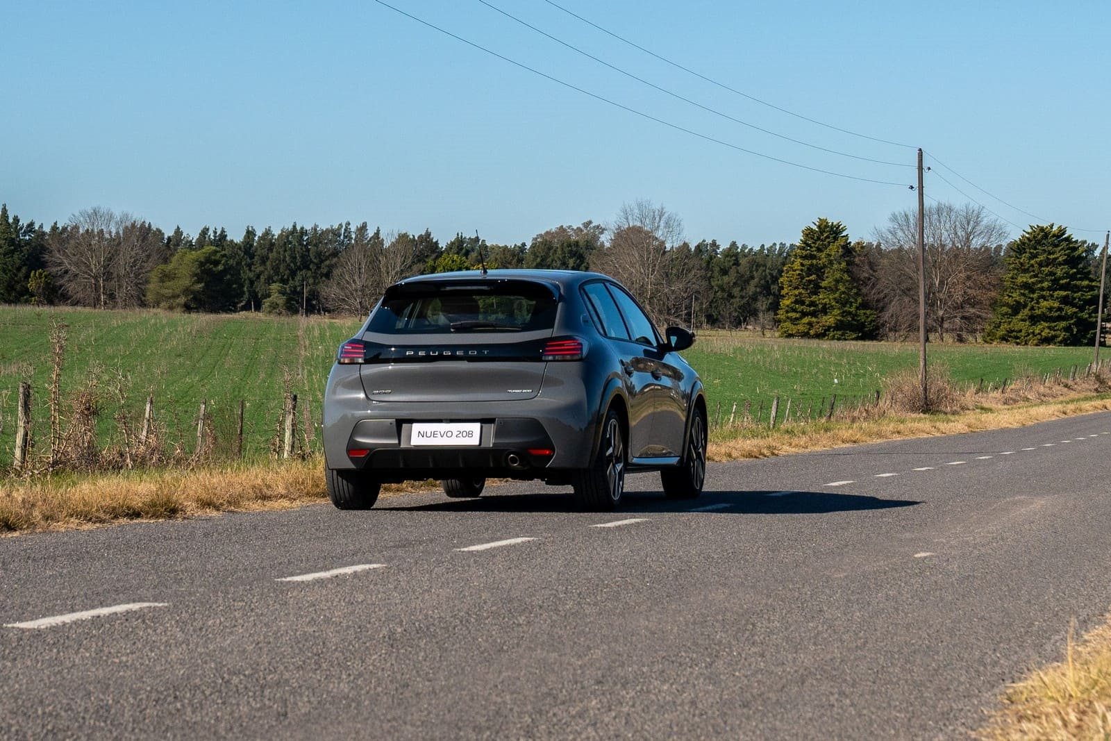 PEUGEOT 208, foto 44