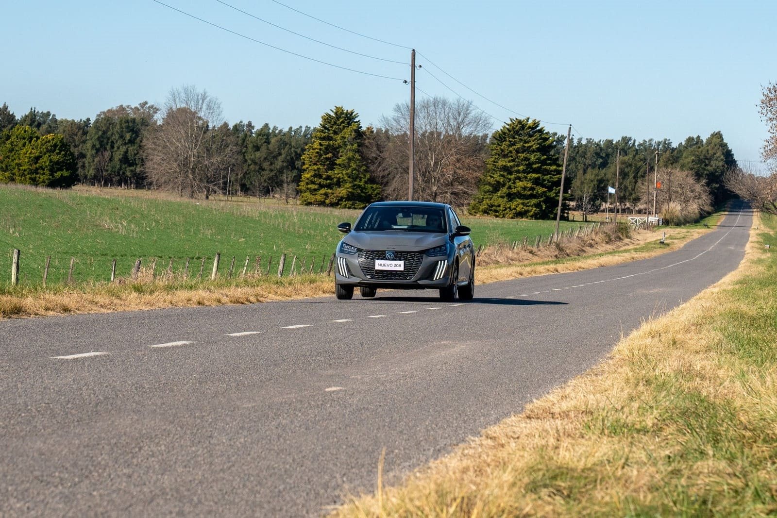 PEUGEOT 208, foto 45