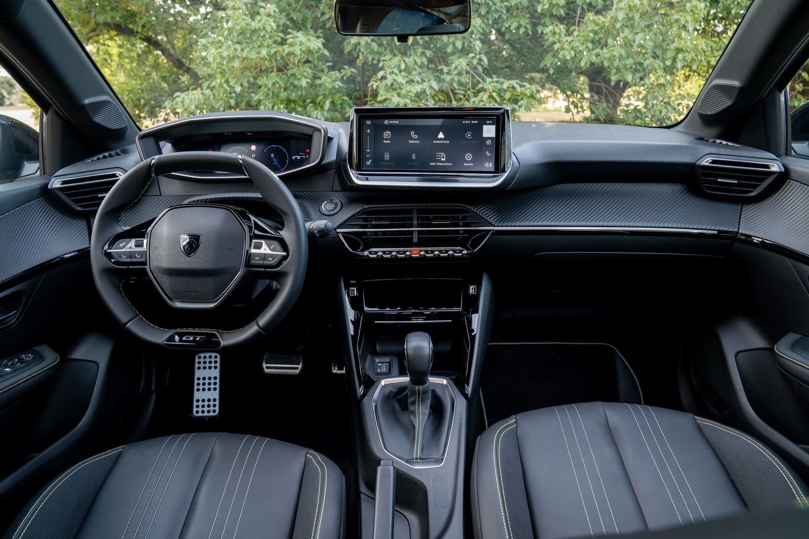 PEUGEOT 208, foto 86