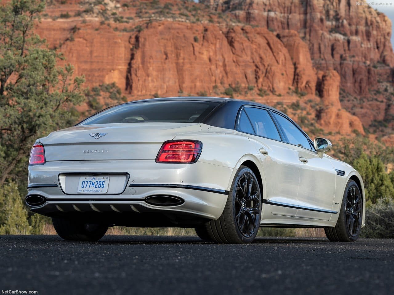 2025 - BENTLEY FLYING SPUR SPEED, foto 29