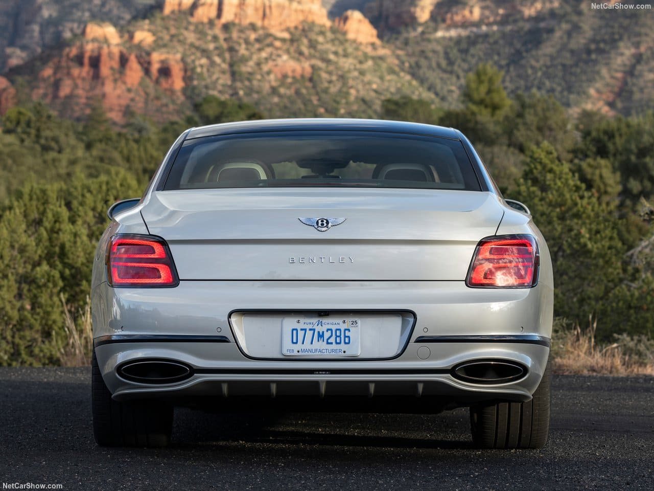 2025 - BENTLEY FLYING SPUR SPEED, foto 48
