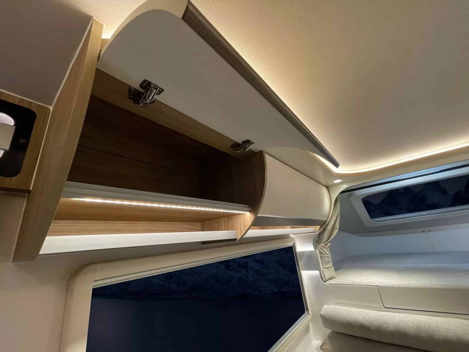 2024 - TOYOTA HILUX CHAMP MOTORHOME BY CARRYBOY, foto 11