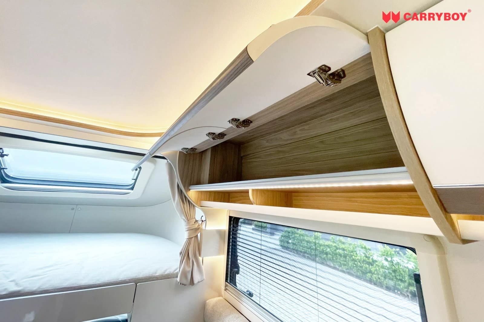 2024 - TOYOTA HILUX CHAMP MOTORHOME BY CARRYBOY, foto 14