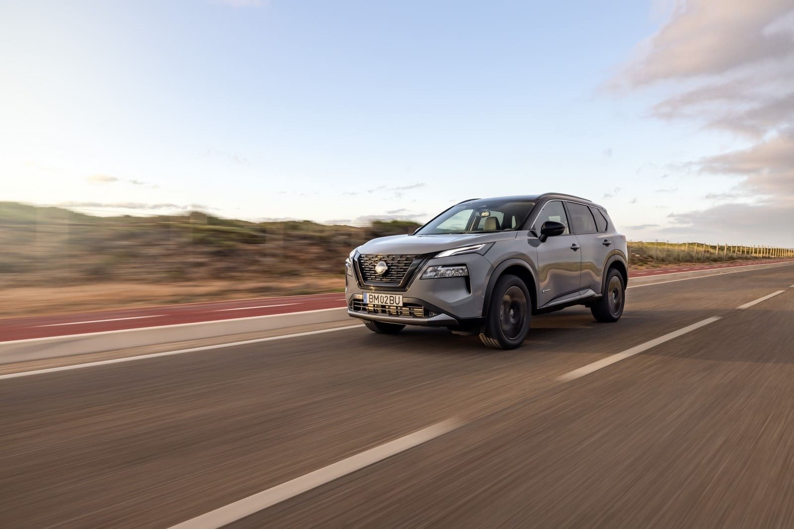 2024 - NISSAN X-TRAIL N-TREK, foto 1