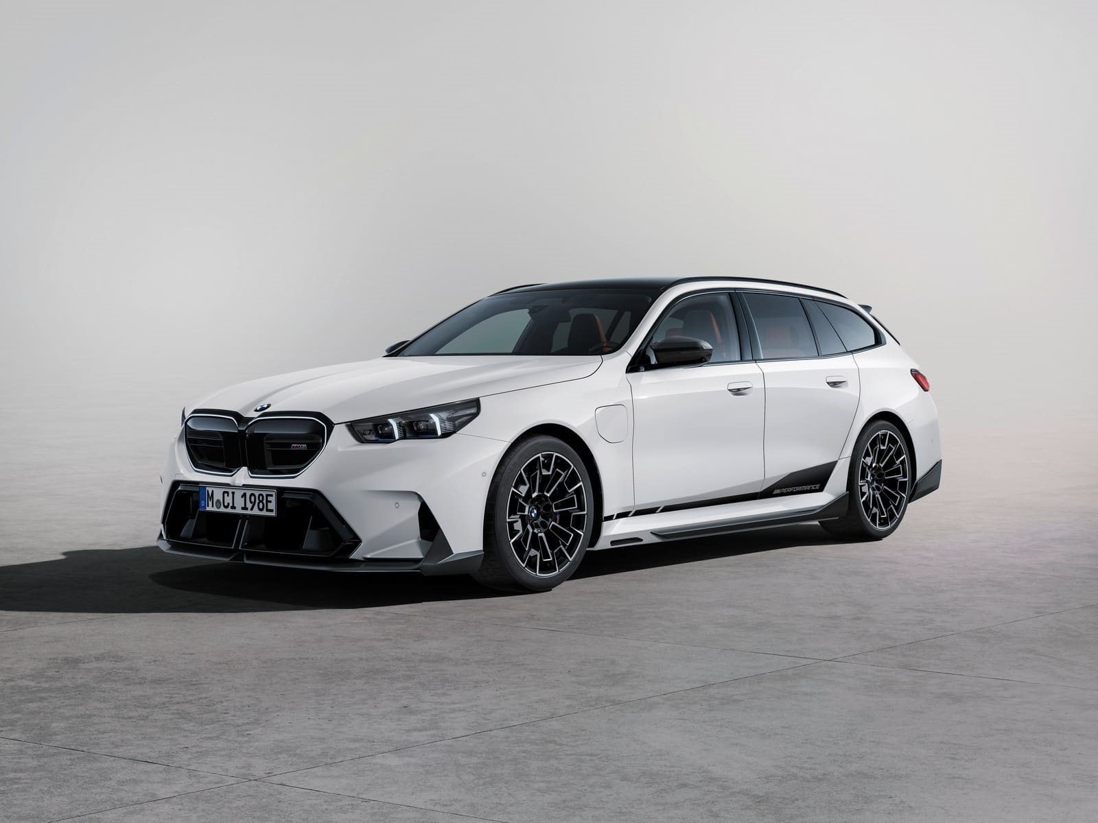 2025 - BMW M5 TOURING M PERFORMANCE PARTS, foto 5
