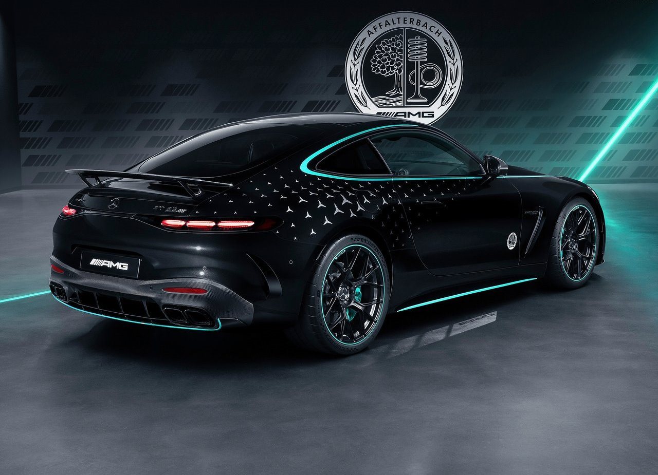 2025 - MERCEDES-AMG GT 63 PRO ‘MOTORSPORT COLLECTORS EDITION’, foto 5