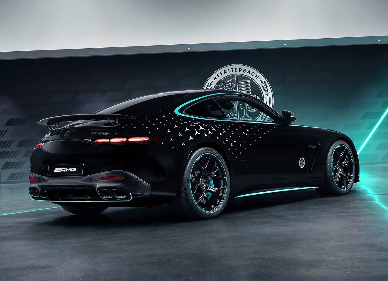 2025 - MERCEDES-AMG GT 63 PRO ‘MOTORSPORT COLLECTORS EDITION’, foto 6