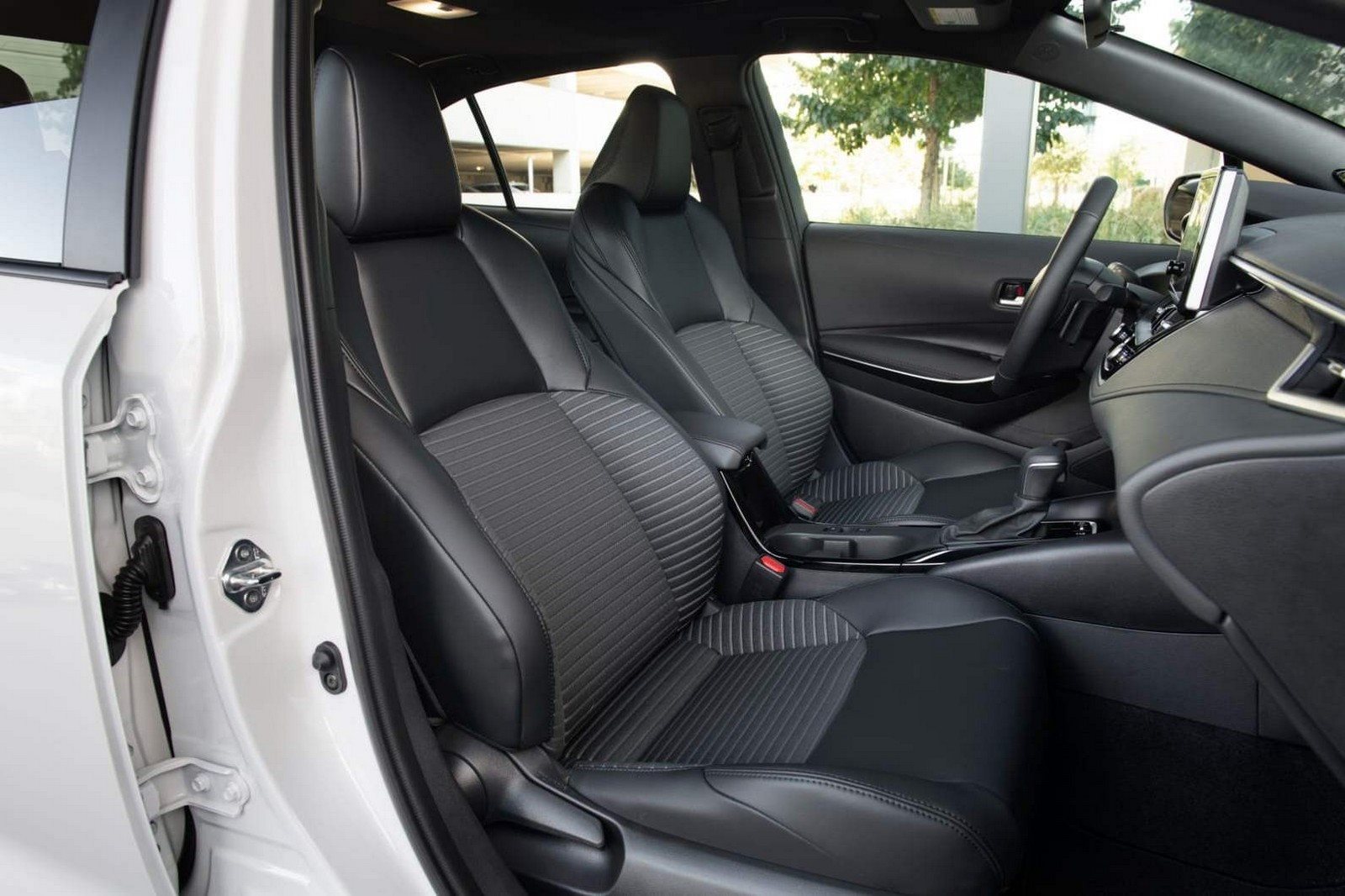 2025 - TOYOTA COROLLA US VERSION, foto 15