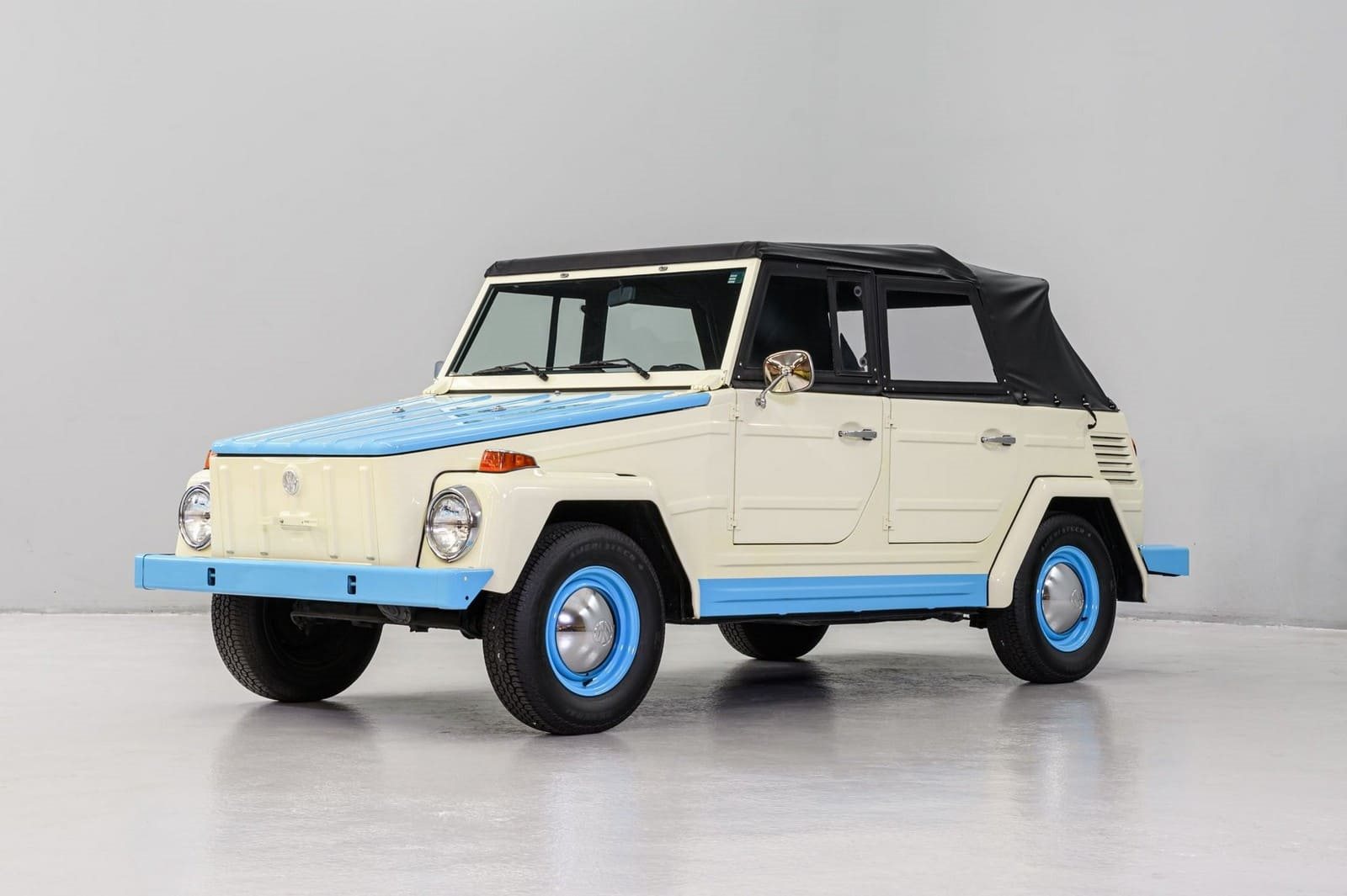 1973 - VOLKSWAGEN THING CAROLINA BLUE & CREAM, foto 1