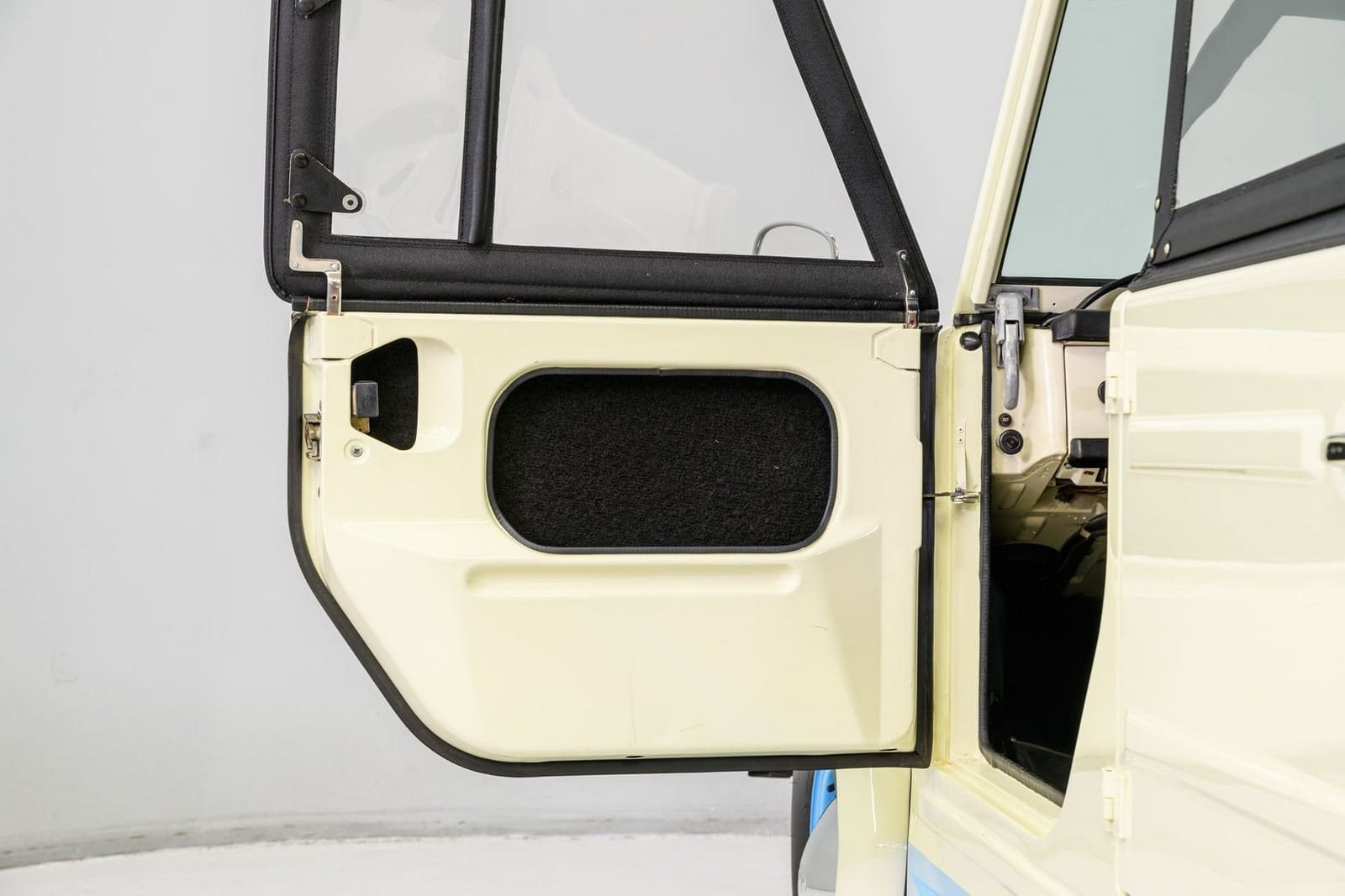 1973 - VOLKSWAGEN THING CAROLINA BLUE & CREAM, foto 10