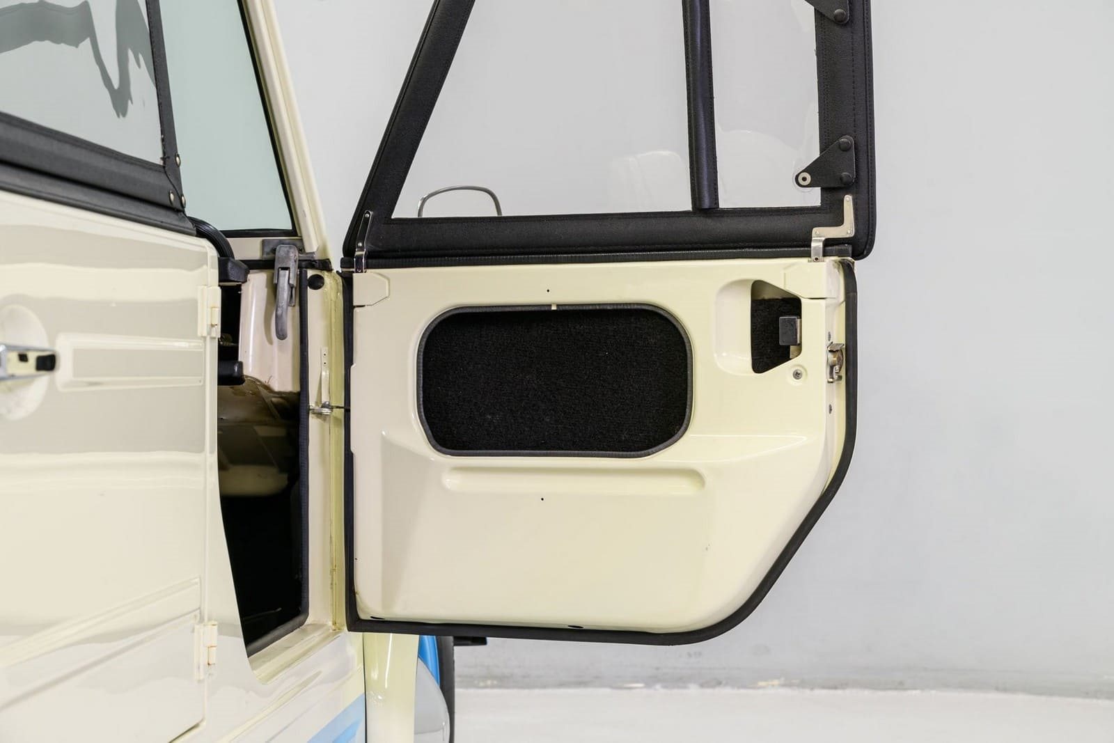 1973 - VOLKSWAGEN THING CAROLINA BLUE & CREAM, foto 11