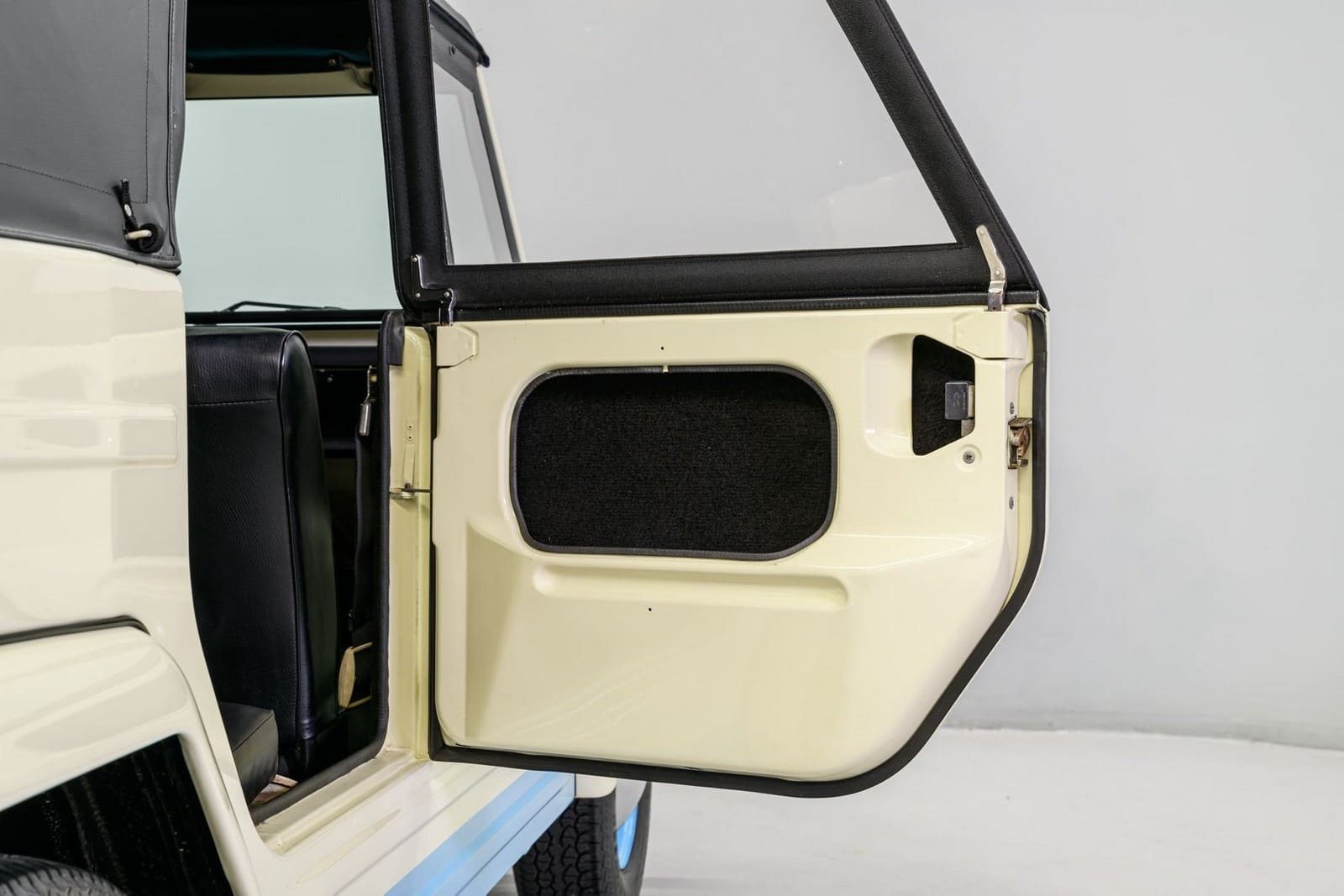1973 - VOLKSWAGEN THING CAROLINA BLUE & CREAM, foto 13