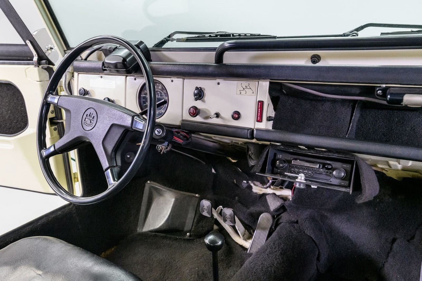 1973 - VOLKSWAGEN THING CAROLINA BLUE & CREAM, foto 17