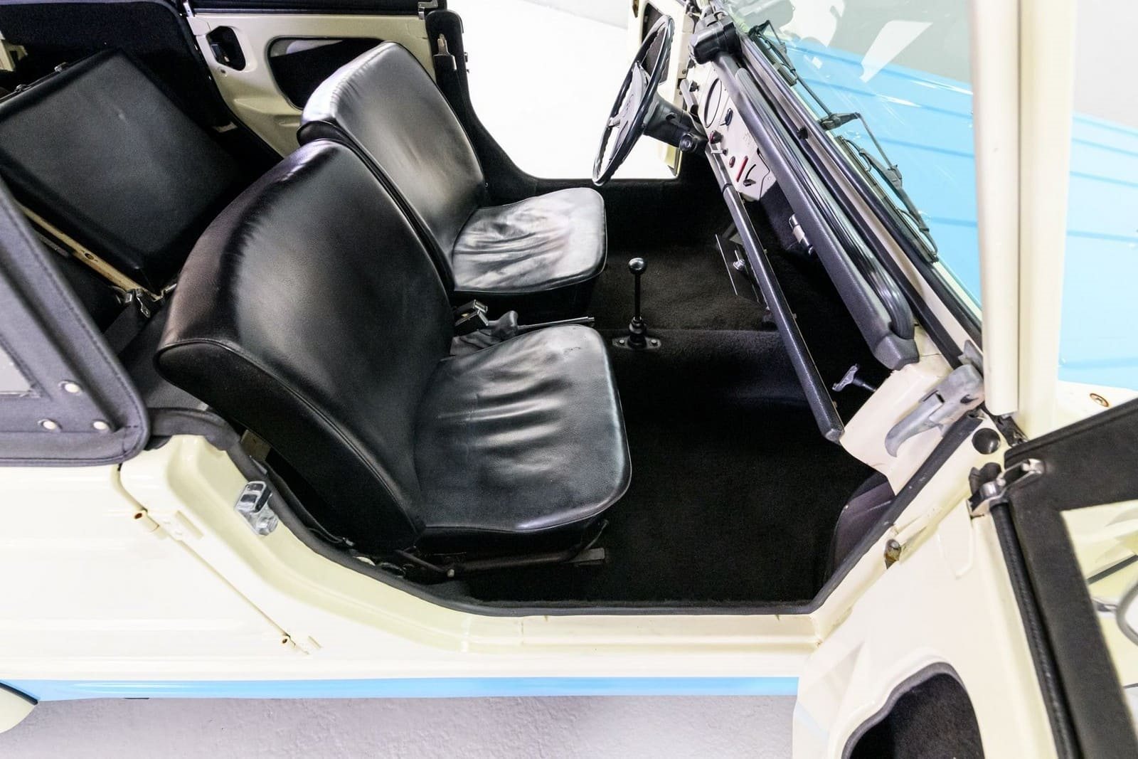 1973 - VOLKSWAGEN THING CAROLINA BLUE & CREAM, foto 40