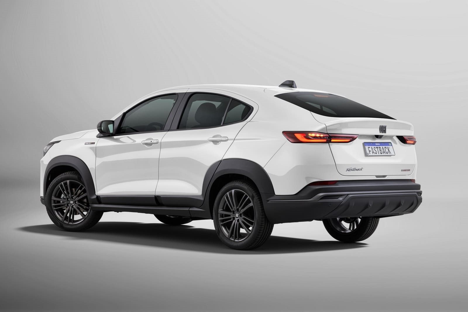 2025 - FIAT FASTBACK TRIBUTO 125, foto 4