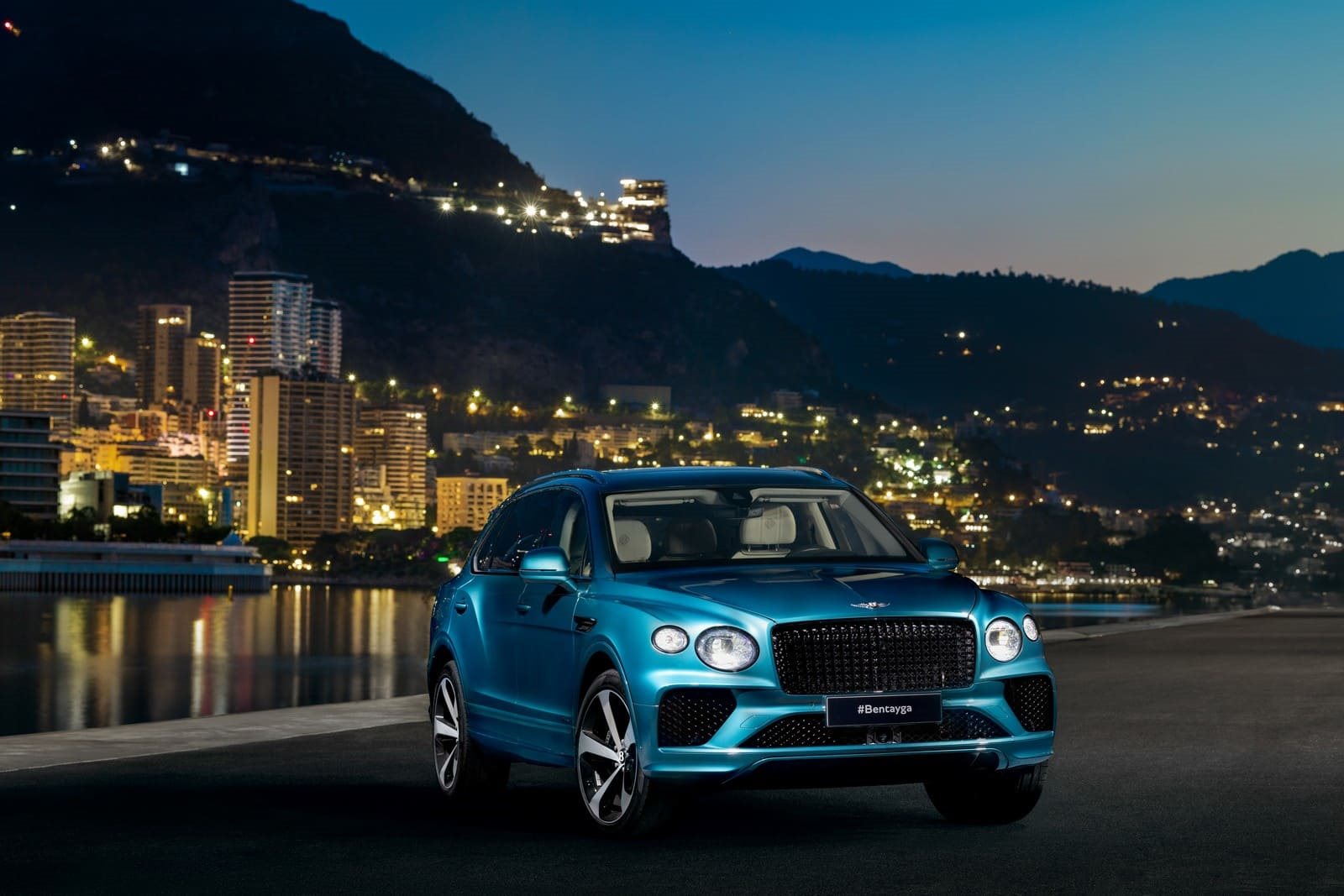 2024 - BENTLEY BENTAYGA EWB AZURE RIVIERA COLLECTION, foto 1