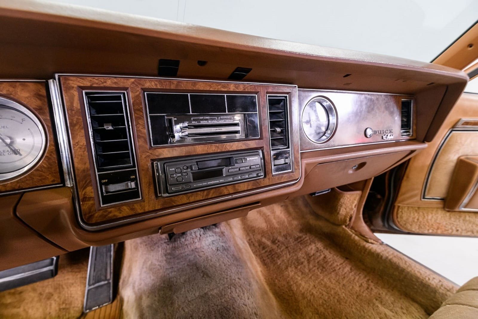 BUICK ELECTRA LIMITED, foto 15