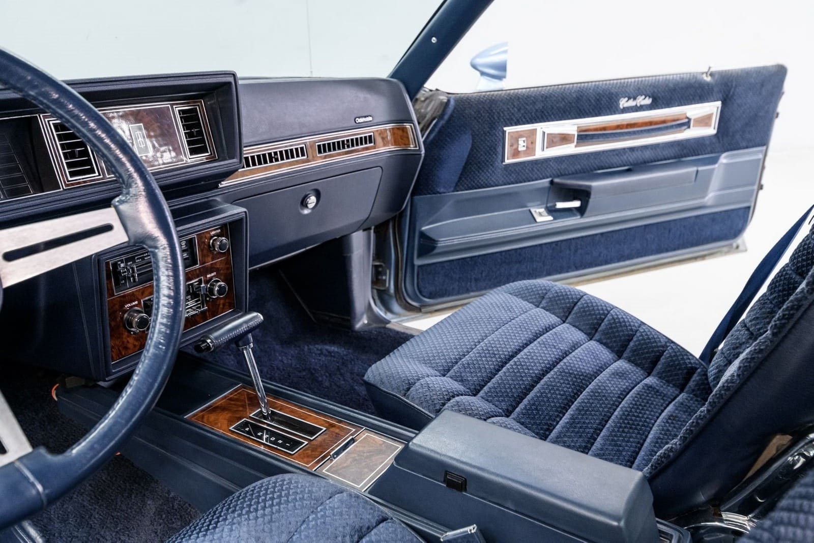1981 - OLDSMOBILE CUTLASS CALAIS, foto 12