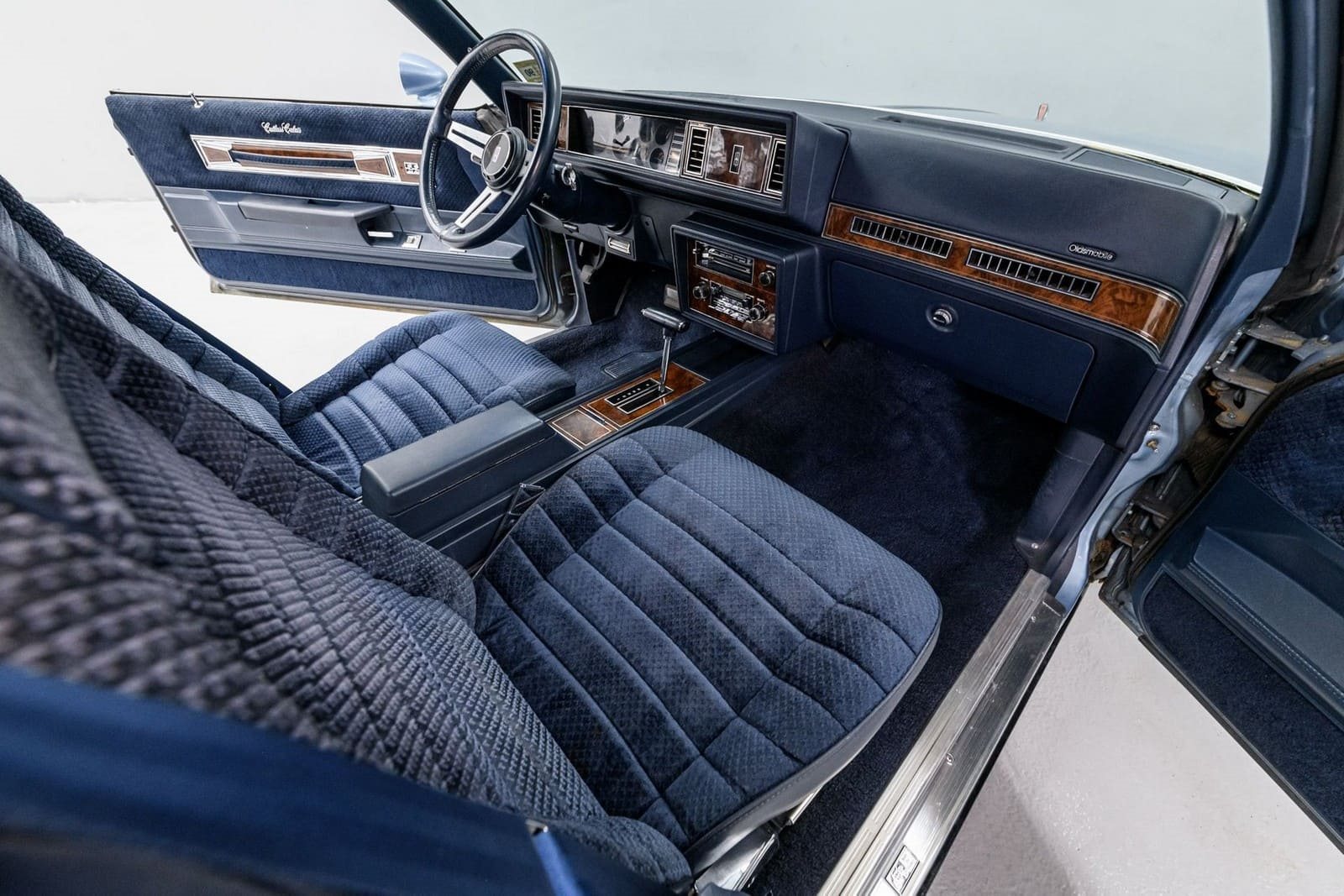 1981 - OLDSMOBILE CUTLASS CALAIS, foto 44