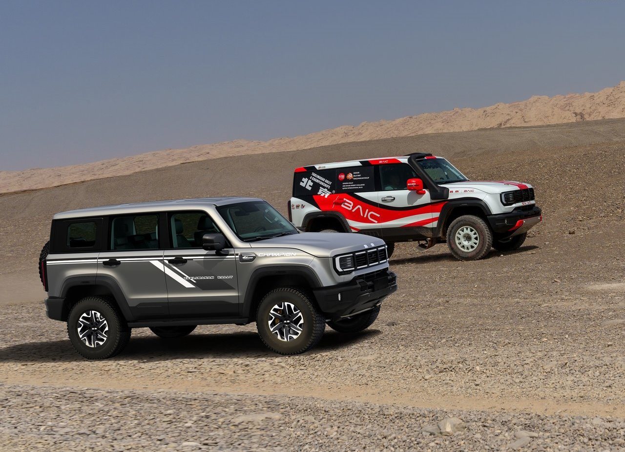 BAIC BEIJING BJ40 TAKLIMAKAN RALLY CHAMPION EDITION, foto 2