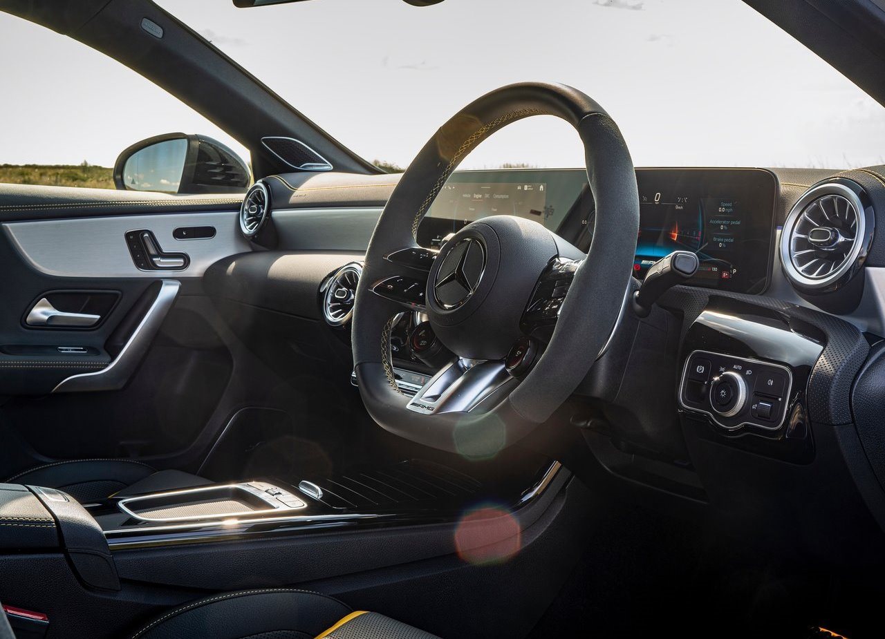2023 - MERCEDES-AMG A 45 S UK VERSION, foto 38