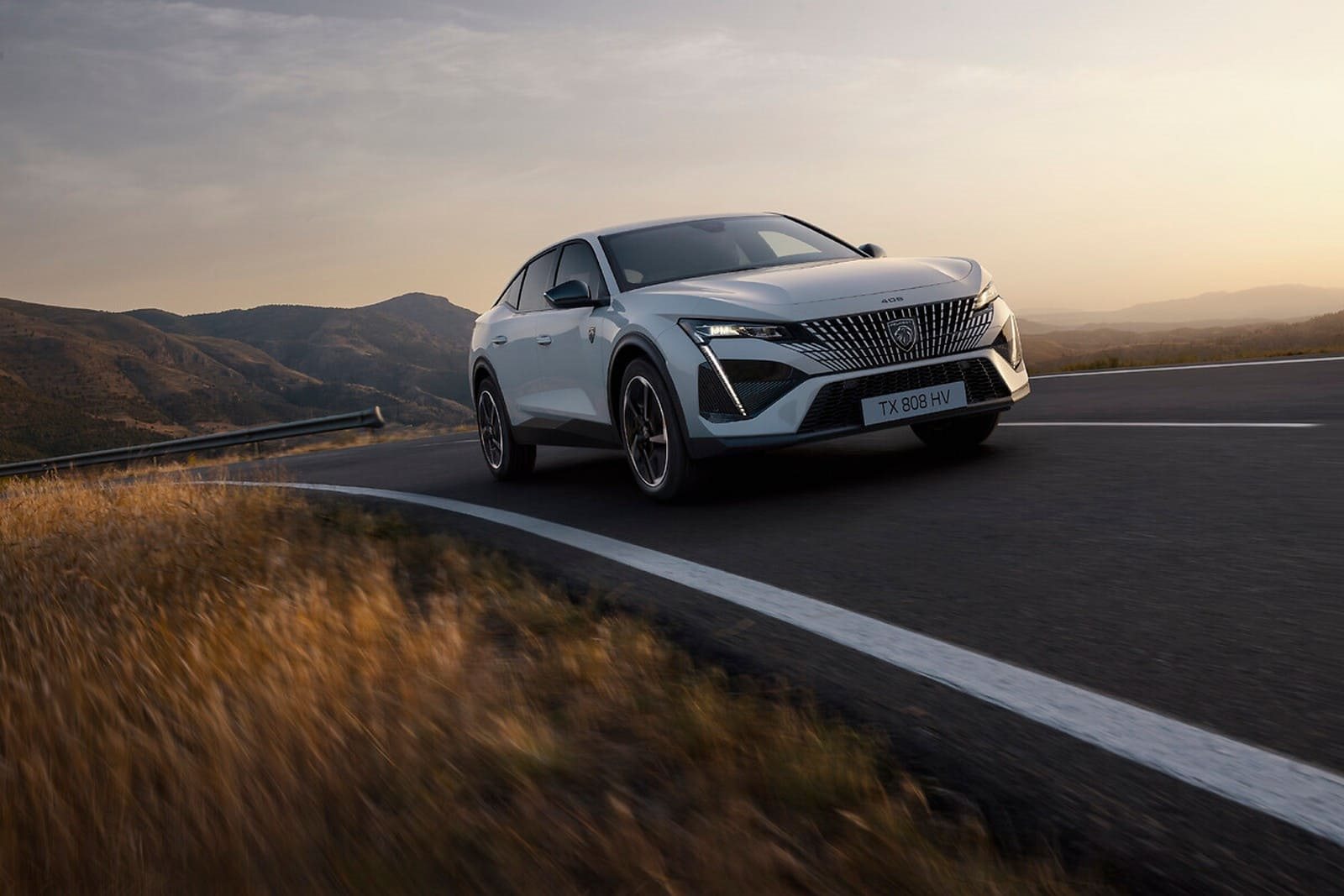 2025 - PEUGEOT E-408, foto 6