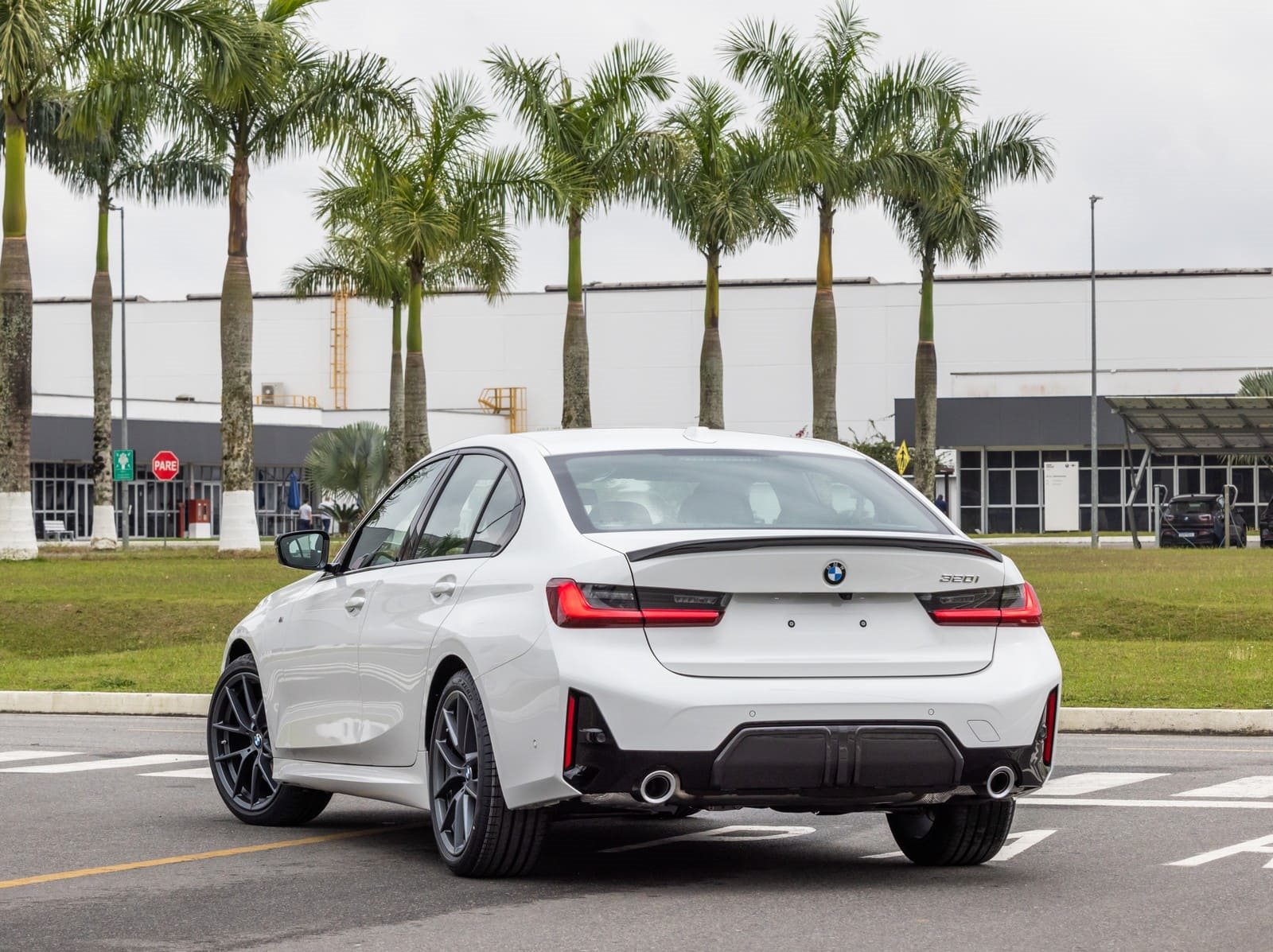 2024 - BMW 320i M SPORT 10TH ANNIVERSARY EDITION, foto 9