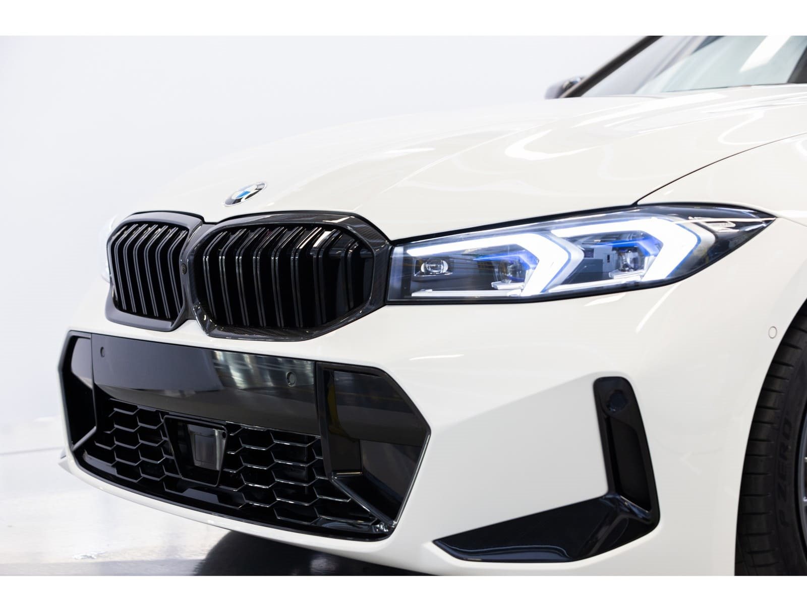 2024 - BMW 320i M SPORT 10TH ANNIVERSARY EDITION, foto 12