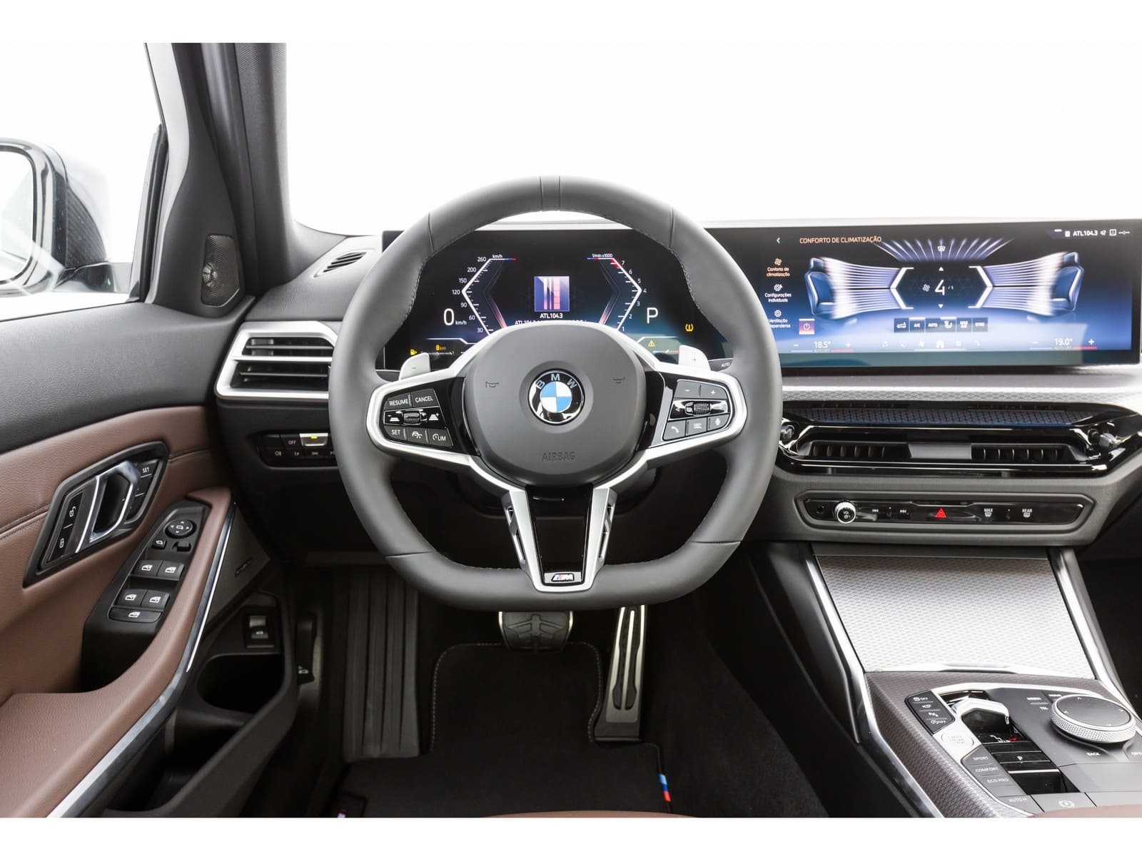 2024 - BMW 320i M SPORT 10TH ANNIVERSARY EDITION, foto 23