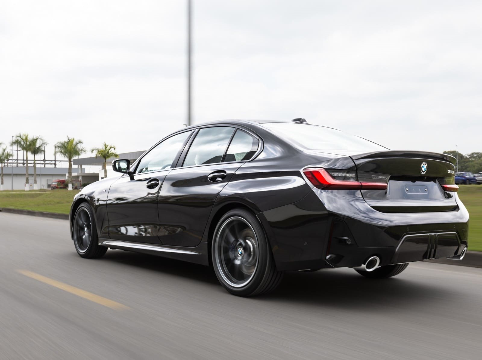 2024 - BMW 320i M SPORT 10TH ANNIVERSARY EDITION, foto 33