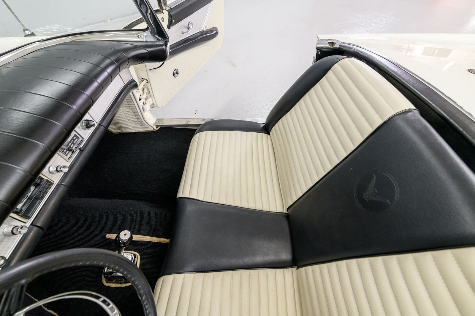 1957 - FORD THUNDERBIRD CLASSIC WHITE, foto 19