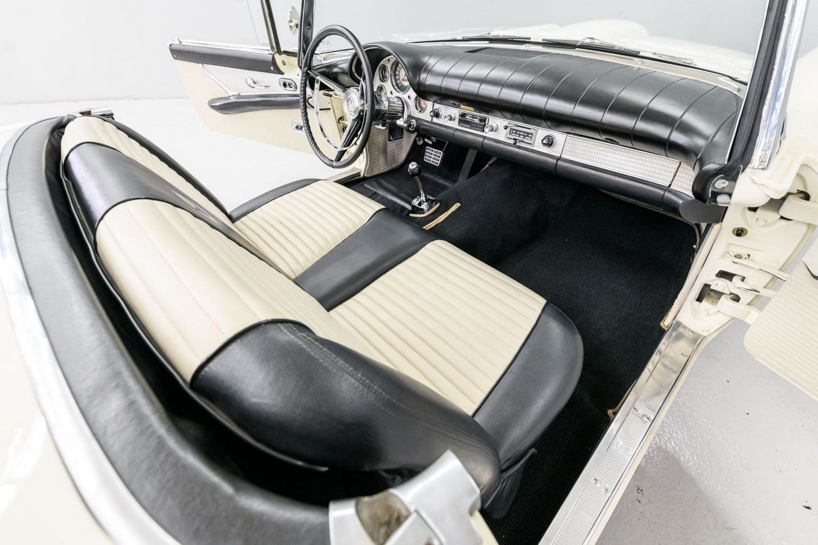 1957 - FORD THUNDERBIRD CLASSIC WHITE, foto 26