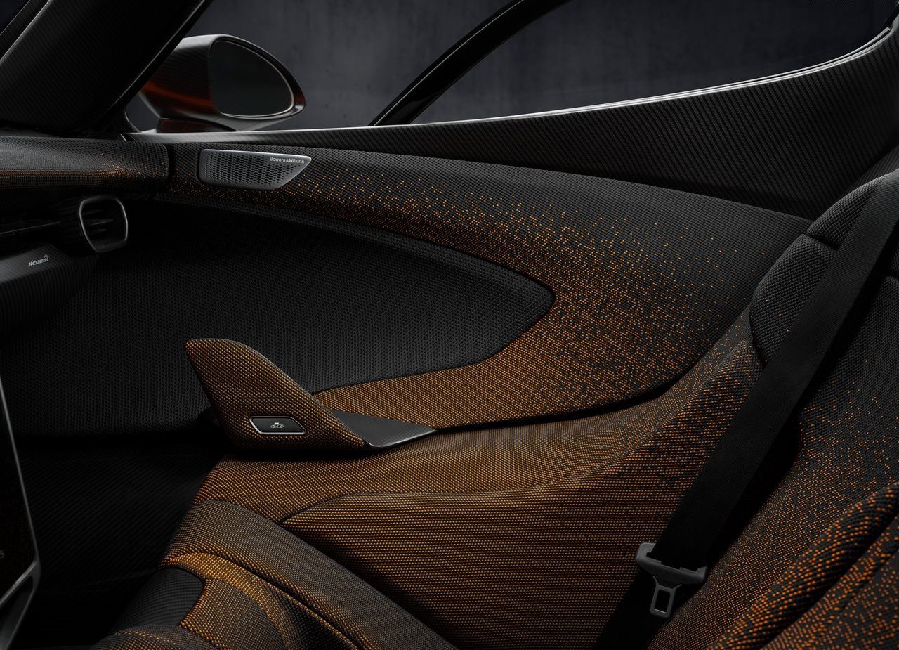 McLAREN W1, foto 21