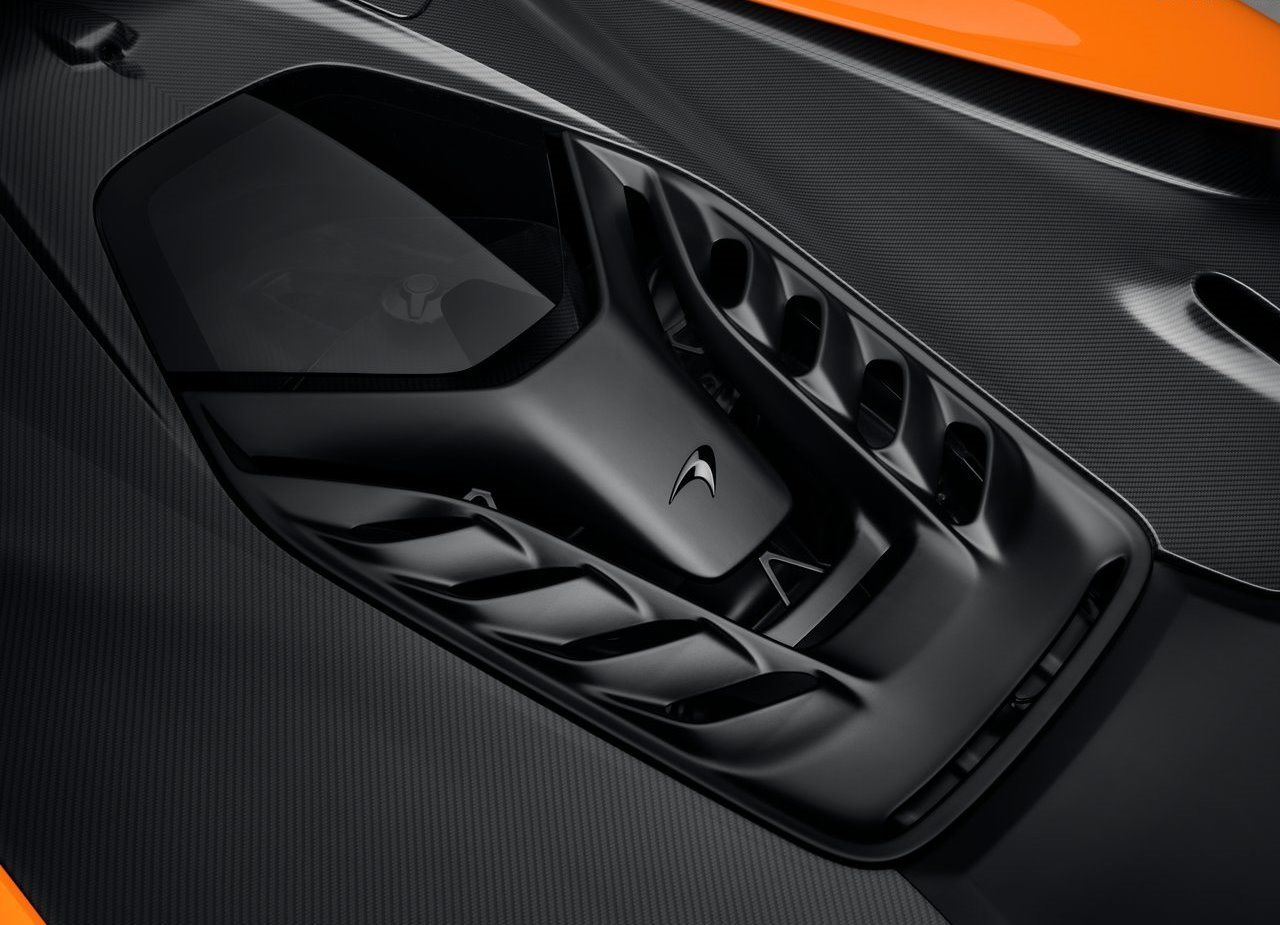 McLAREN W1, foto 25