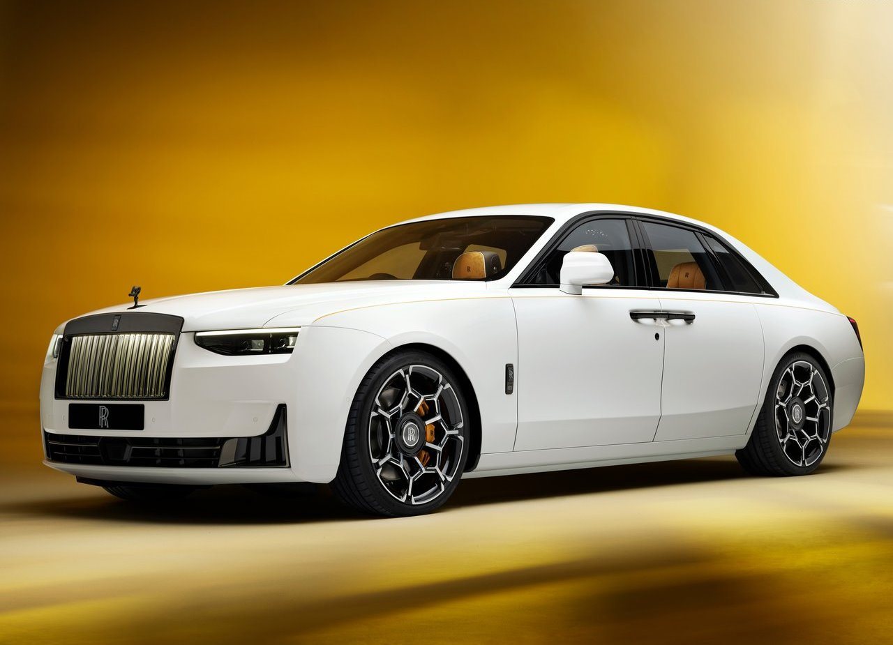 2025 - ROLLS-ROYCE GHOST BLACK BADGE SERIES II, foto 1