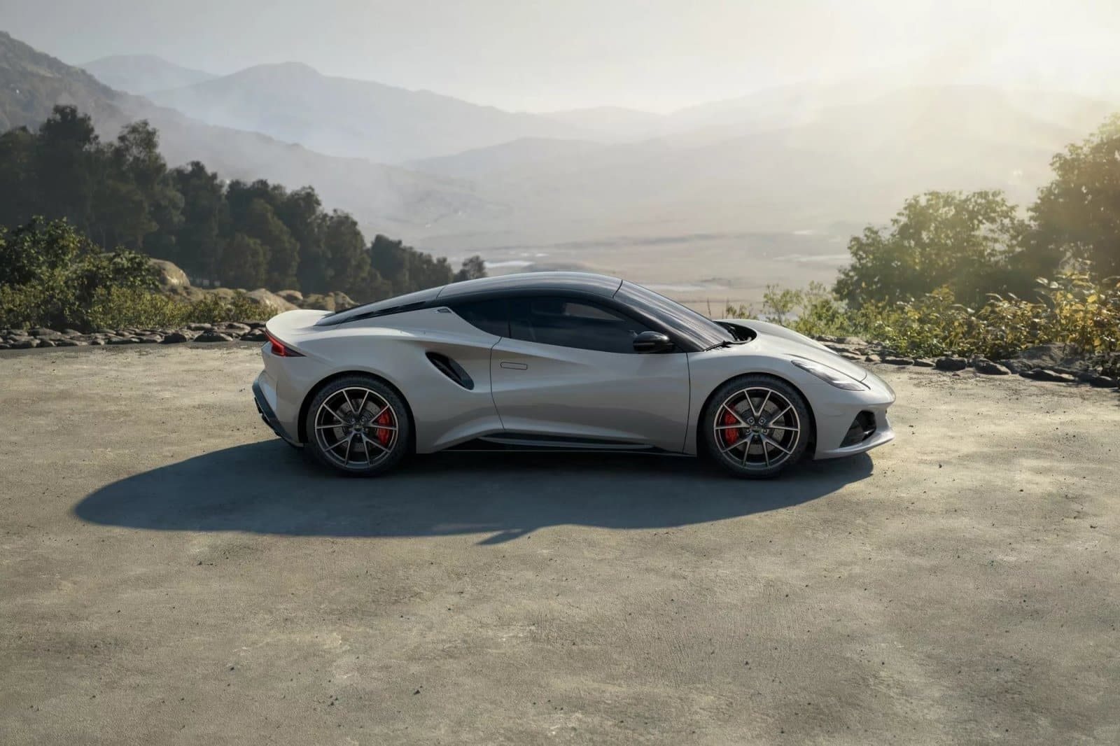 2024 - LOTUS EMIRA SE, foto 6