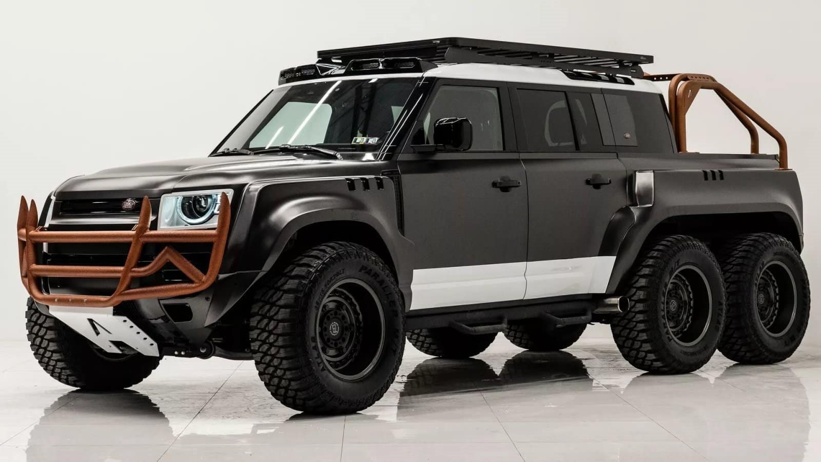 2024 - LAND ROVER DEFENDER V8 6X6 ‘WORLD ENDER’ BY APOCALYPSE, foto 1