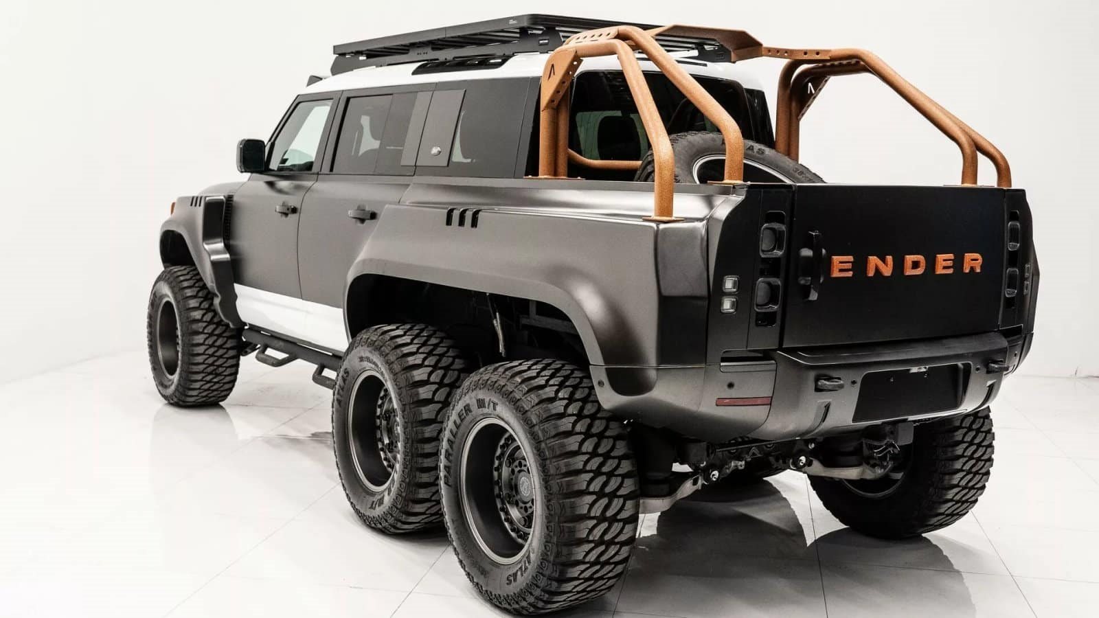 2024 - LAND ROVER DEFENDER V8 6X6 ‘WORLD ENDER’ BY APOCALYPSE, foto 6