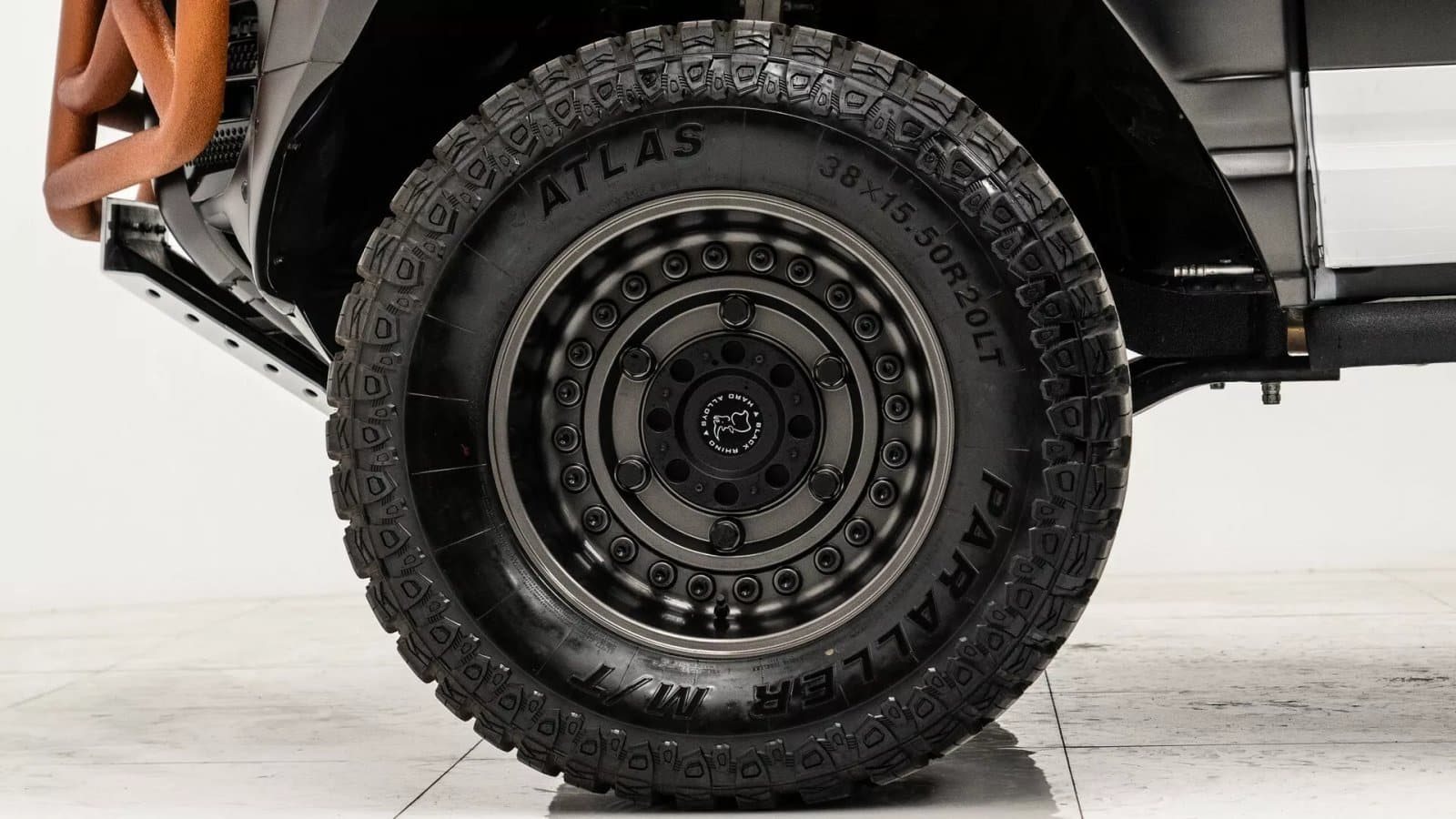 2024 - LAND ROVER DEFENDER V8 6X6 ‘WORLD ENDER’ BY APOCALYPSE, foto 32
