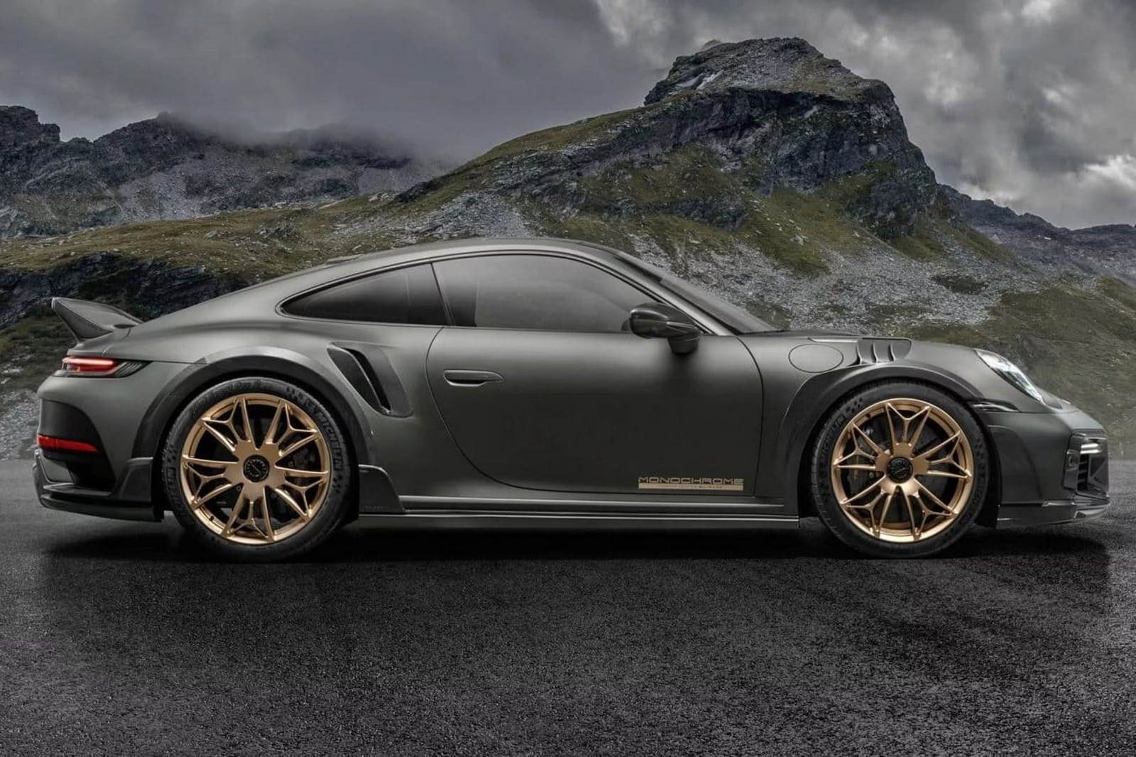 PORSCHE 911 TURBO S TECHART MONOCHROME, foto 3