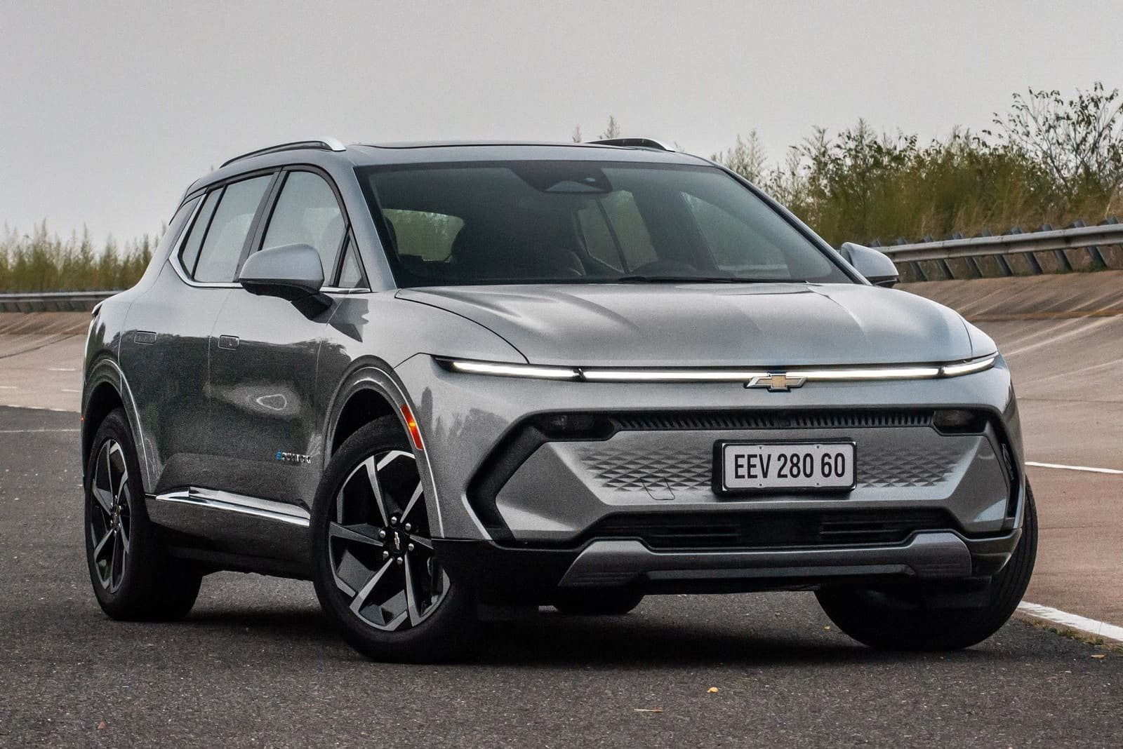 CHEVROLET EQUINOX EV, foto 1