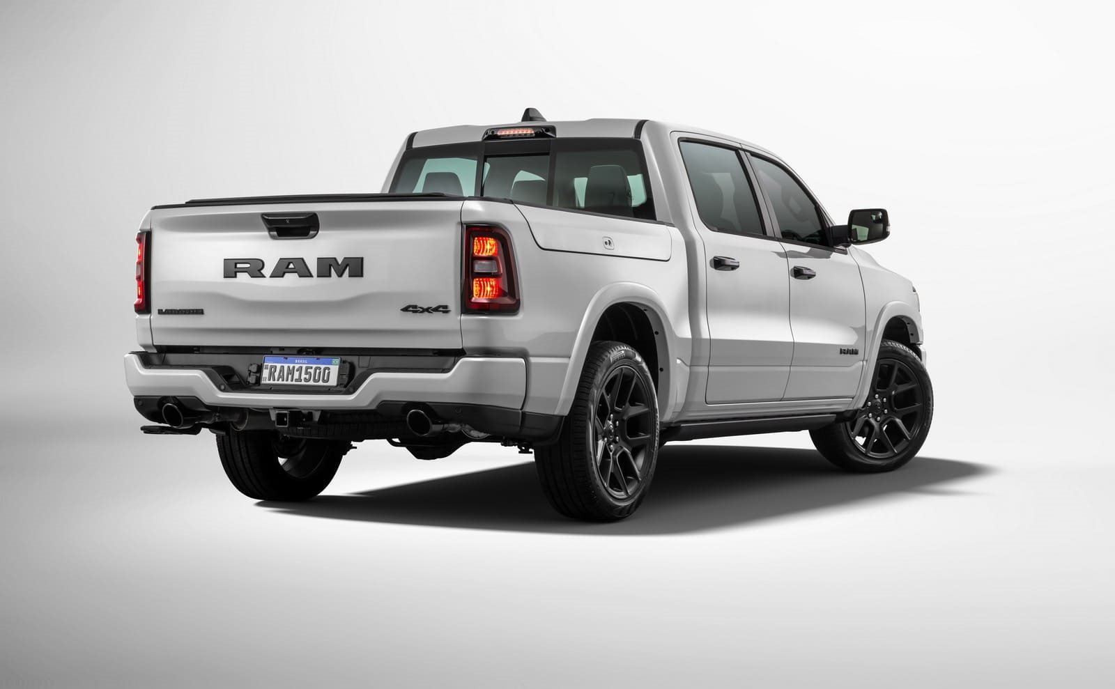 2025 - RAM 1500 LARAMIE NIGHT EDITION, foto 2