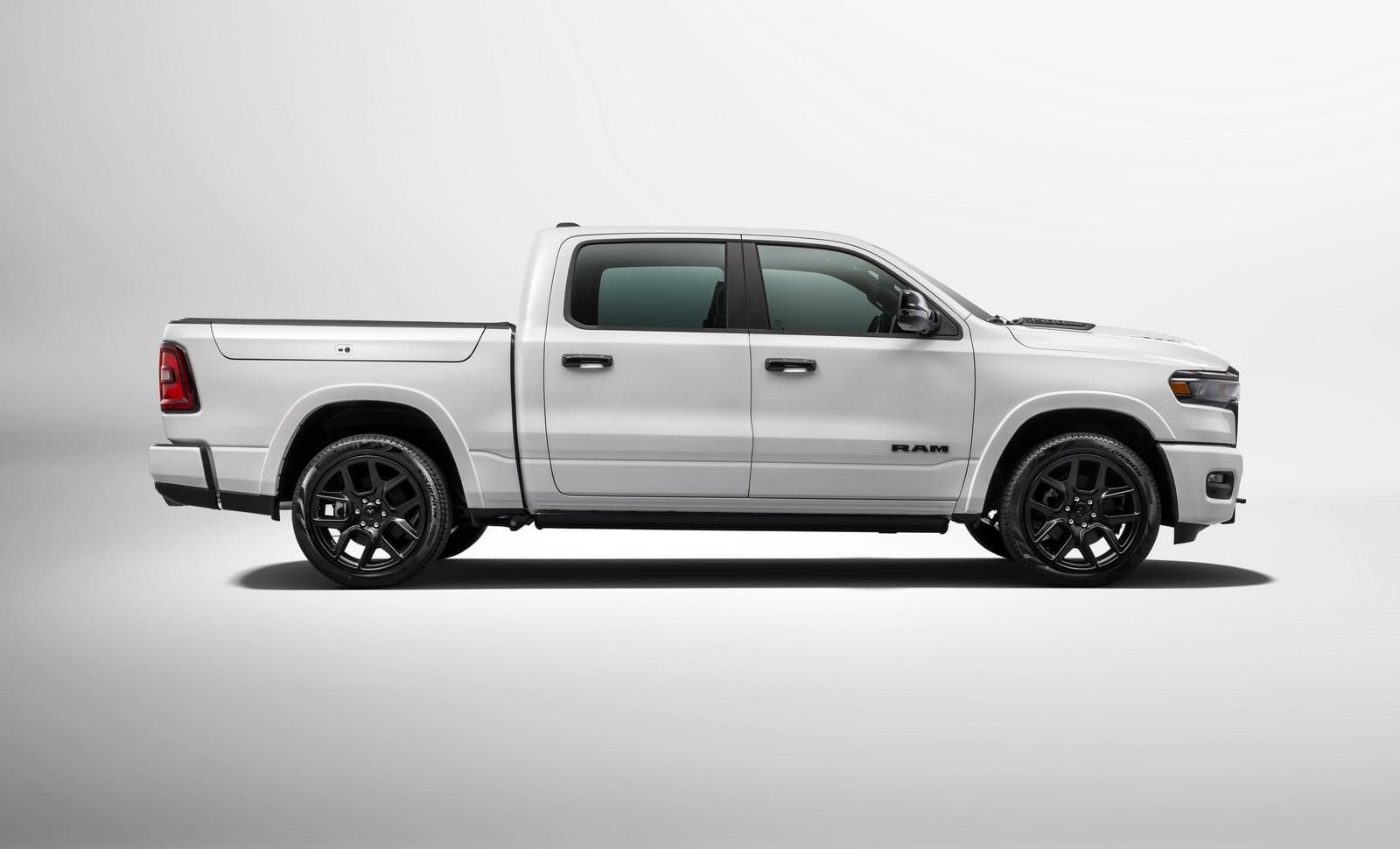 2025 - RAM 1500 LARAMIE NIGHT EDITION, foto 4